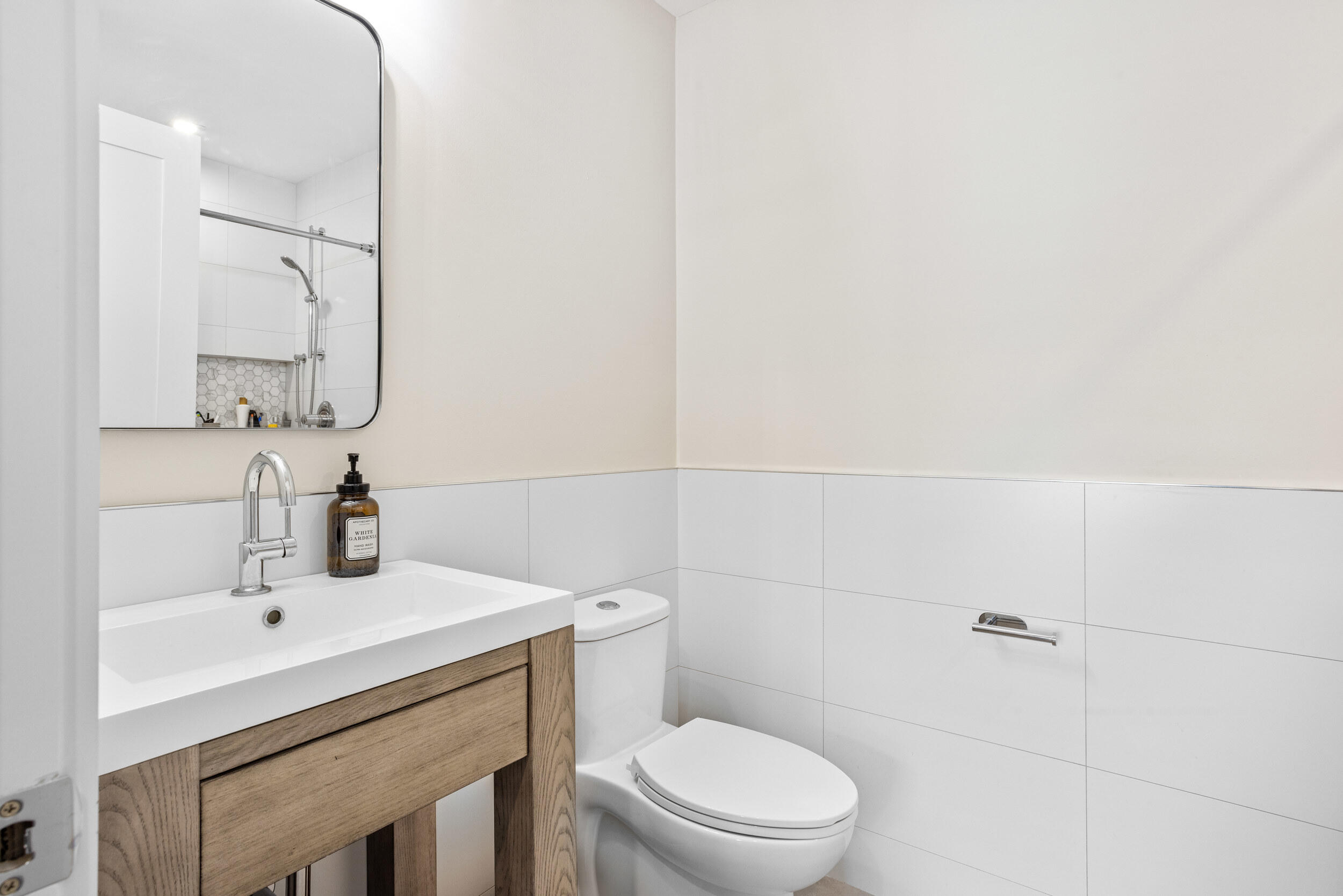 309 E Ocean Avenue 302