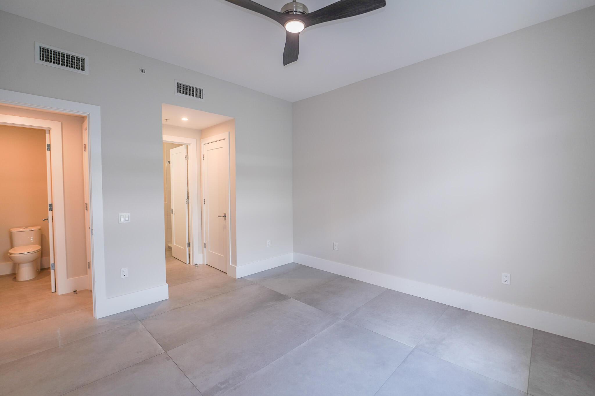 309 E Ocean Avenue 302