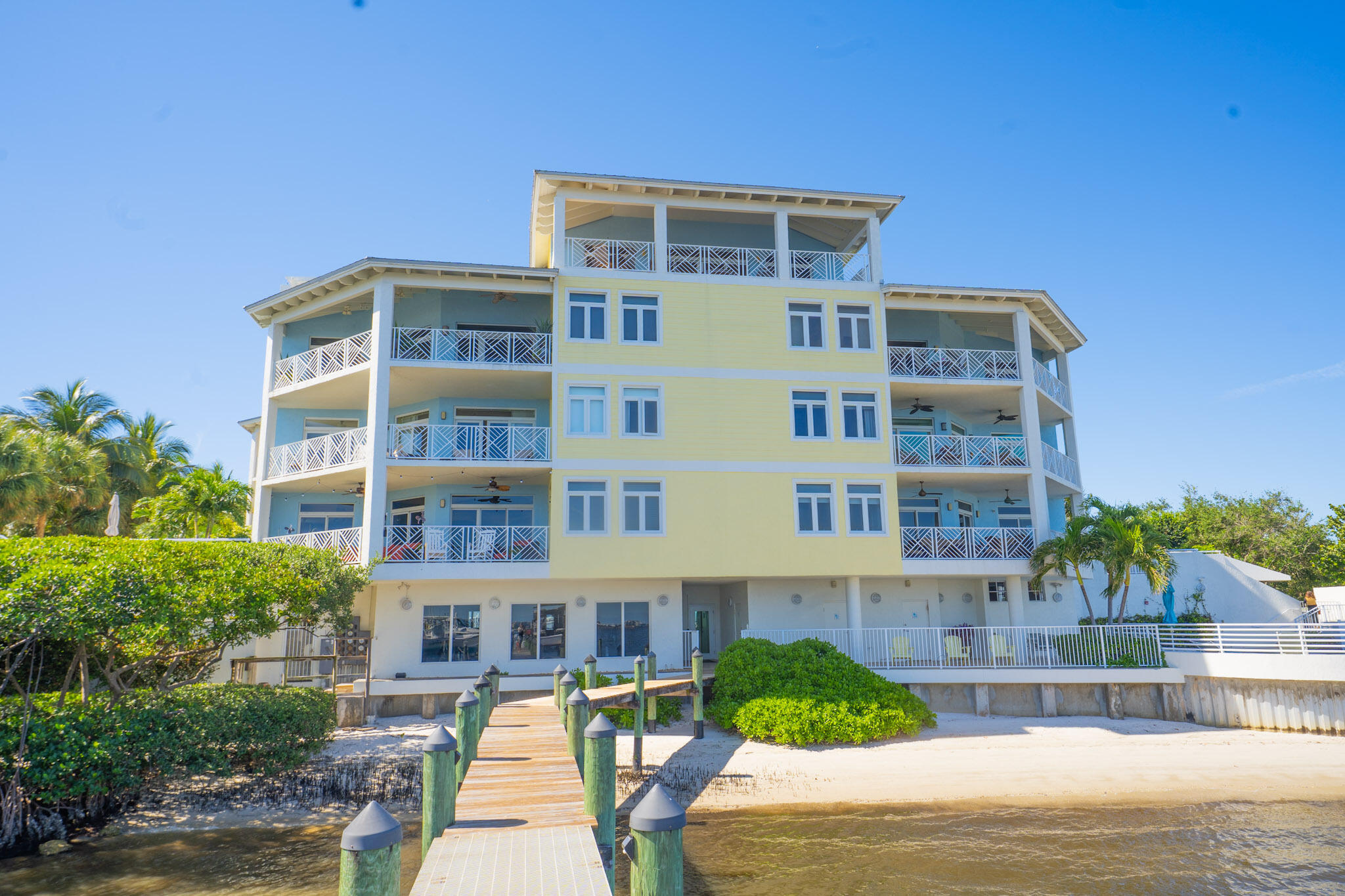 309 E Ocean Avenue 302