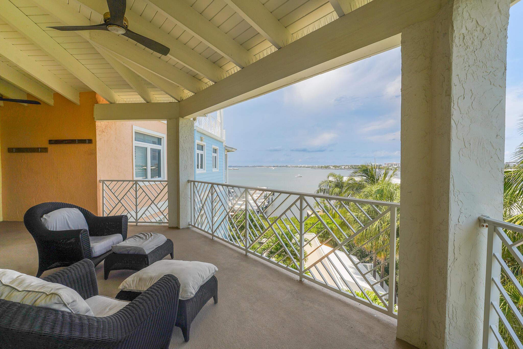 309 E Ocean Avenue 302