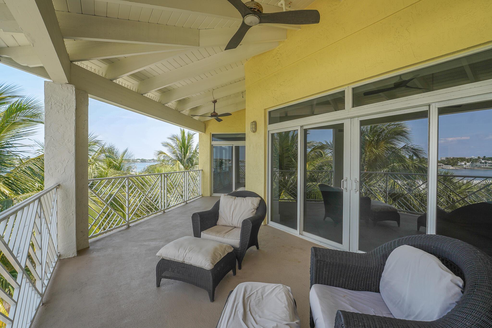 309 E Ocean Avenue 302