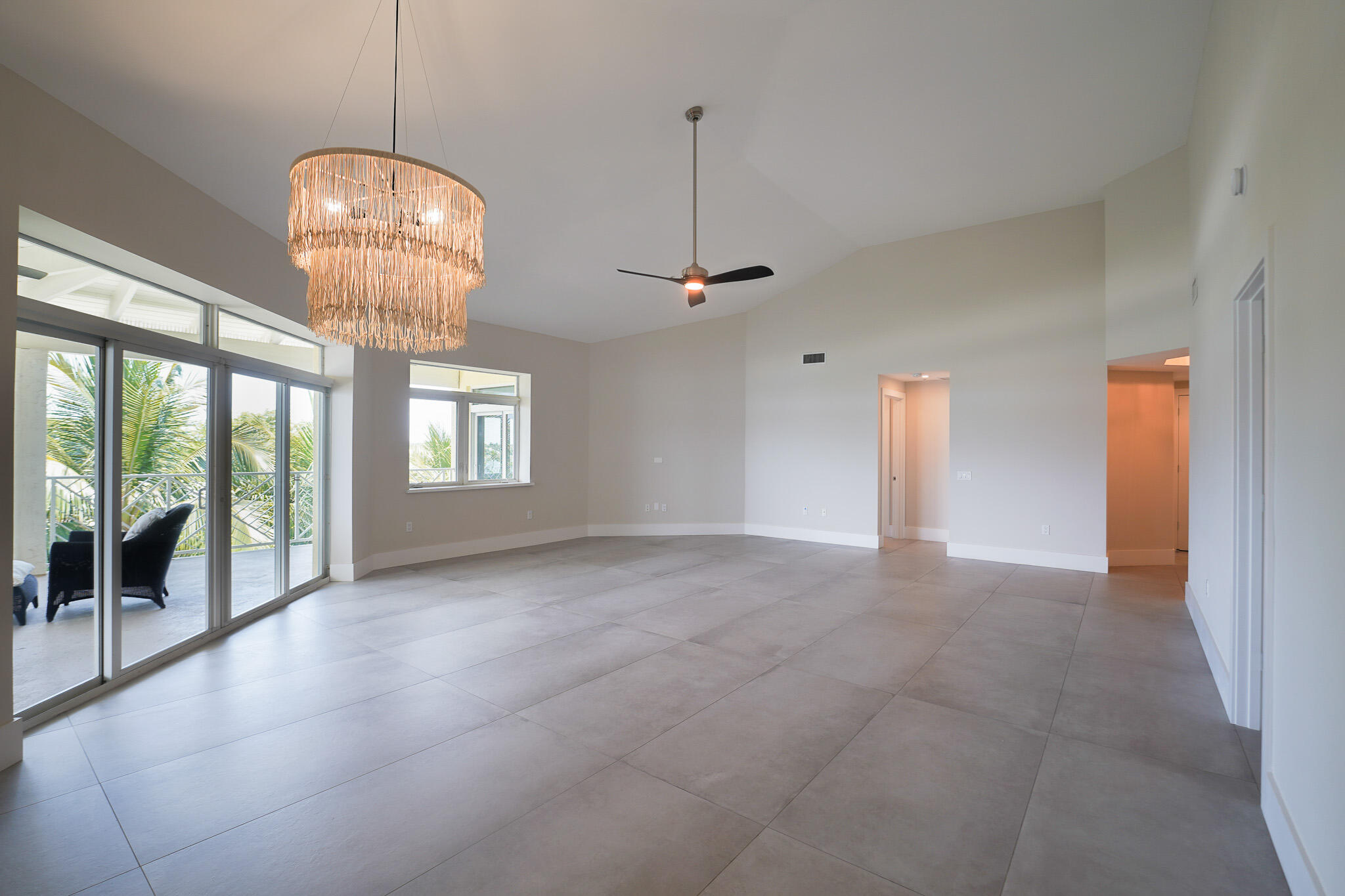 309 E Ocean Avenue 302