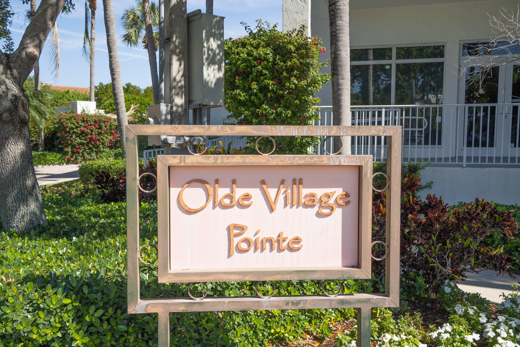 309 E Ocean Avenue 302