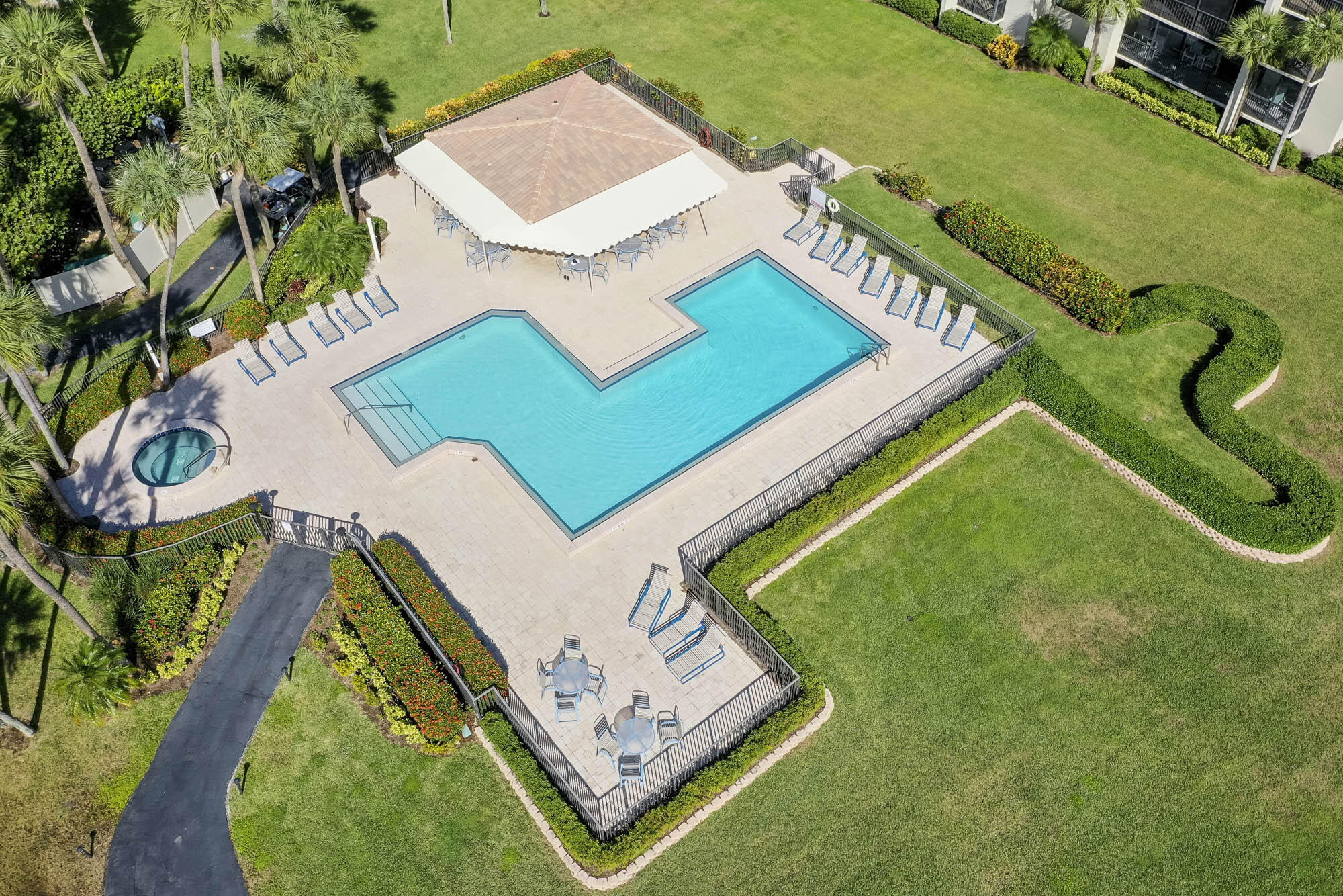 1000 N Us Highway 1 El201