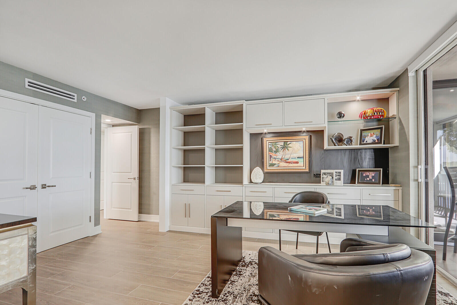 1000 N Us Highway 1 El201