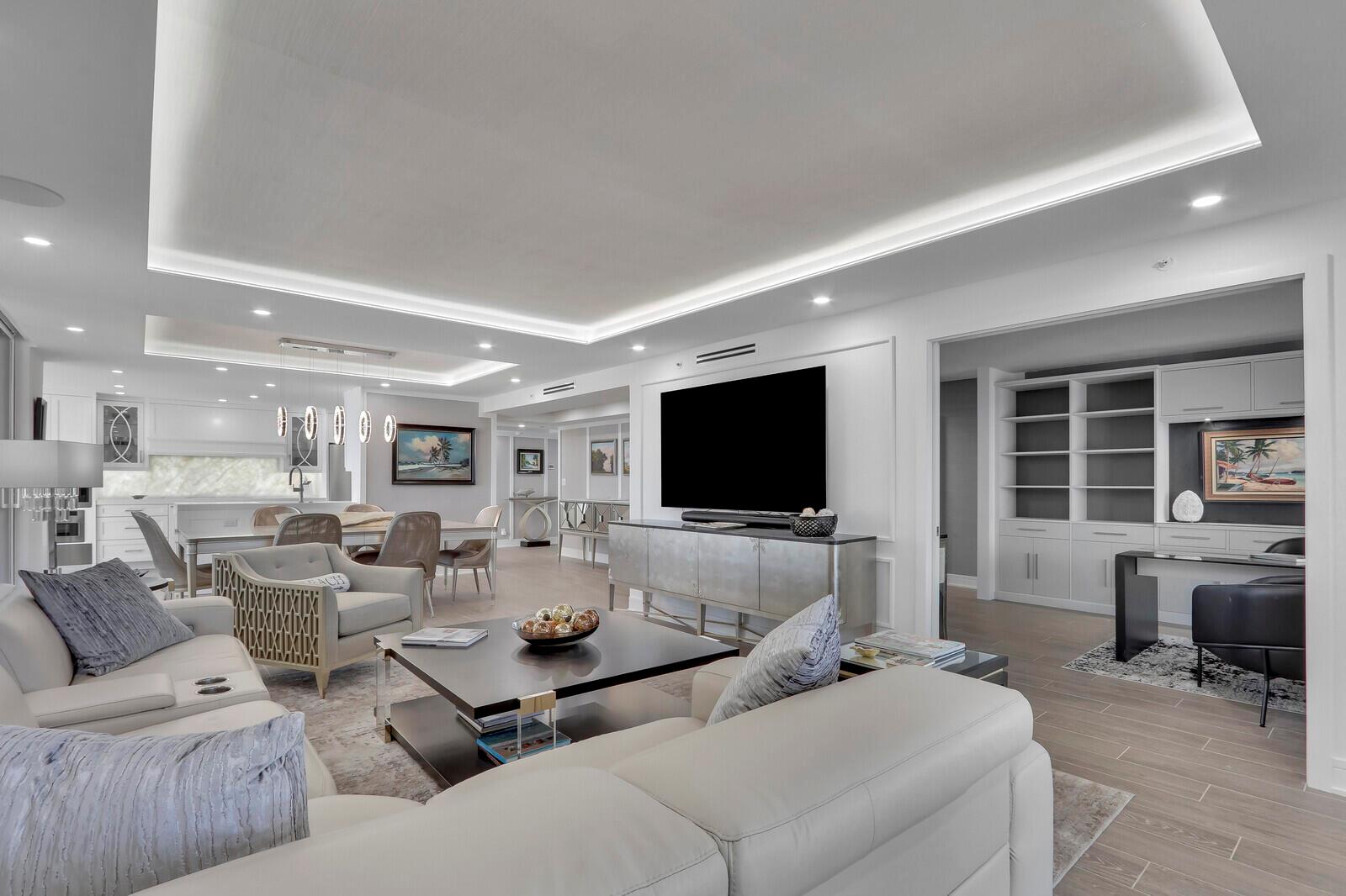 1000 N Us Highway 1 El201