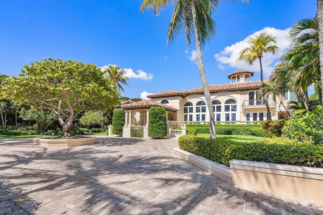 1880 S Ocean Boulevard, Manalapan