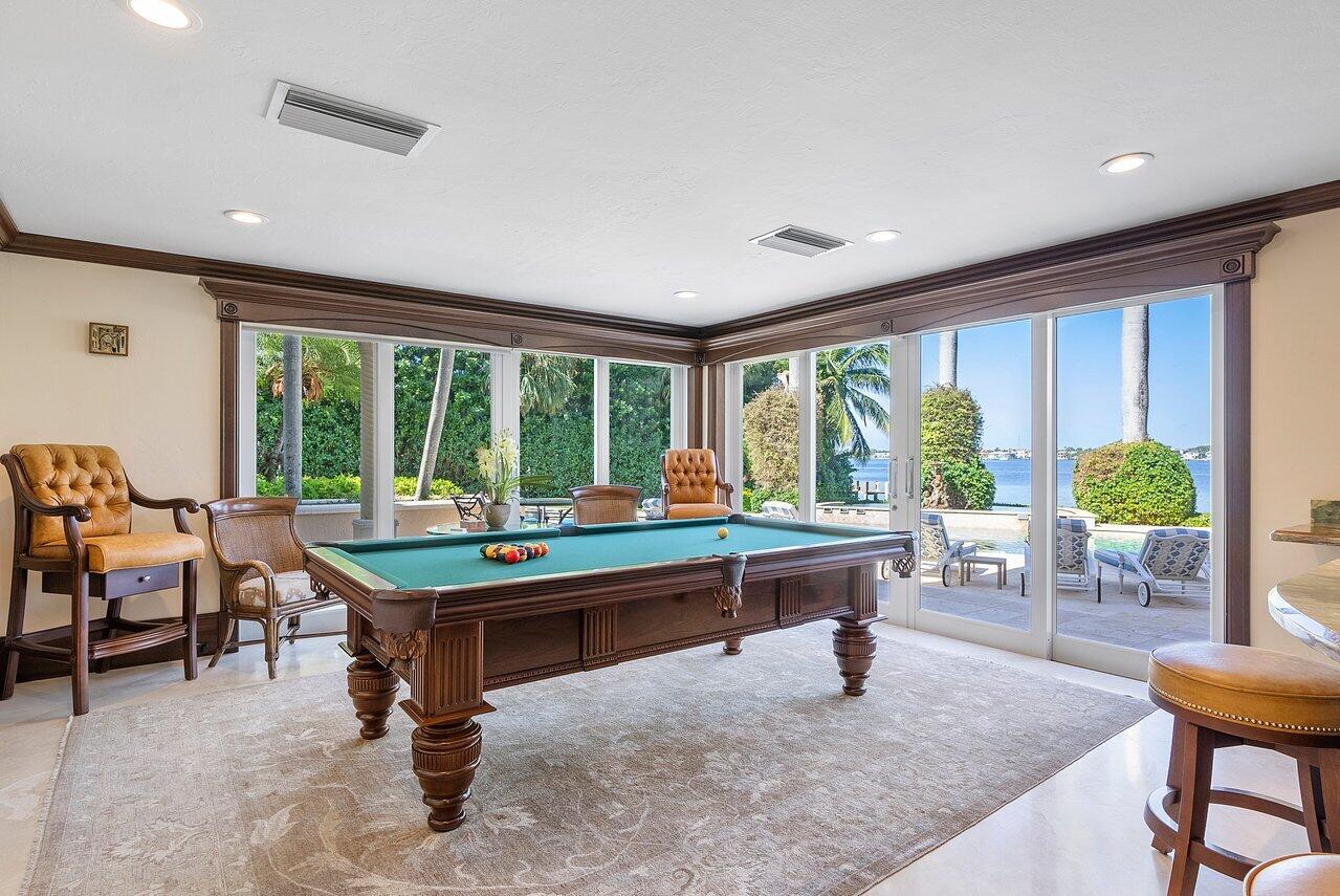 1880 S Ocean Boulevard, Manalapan