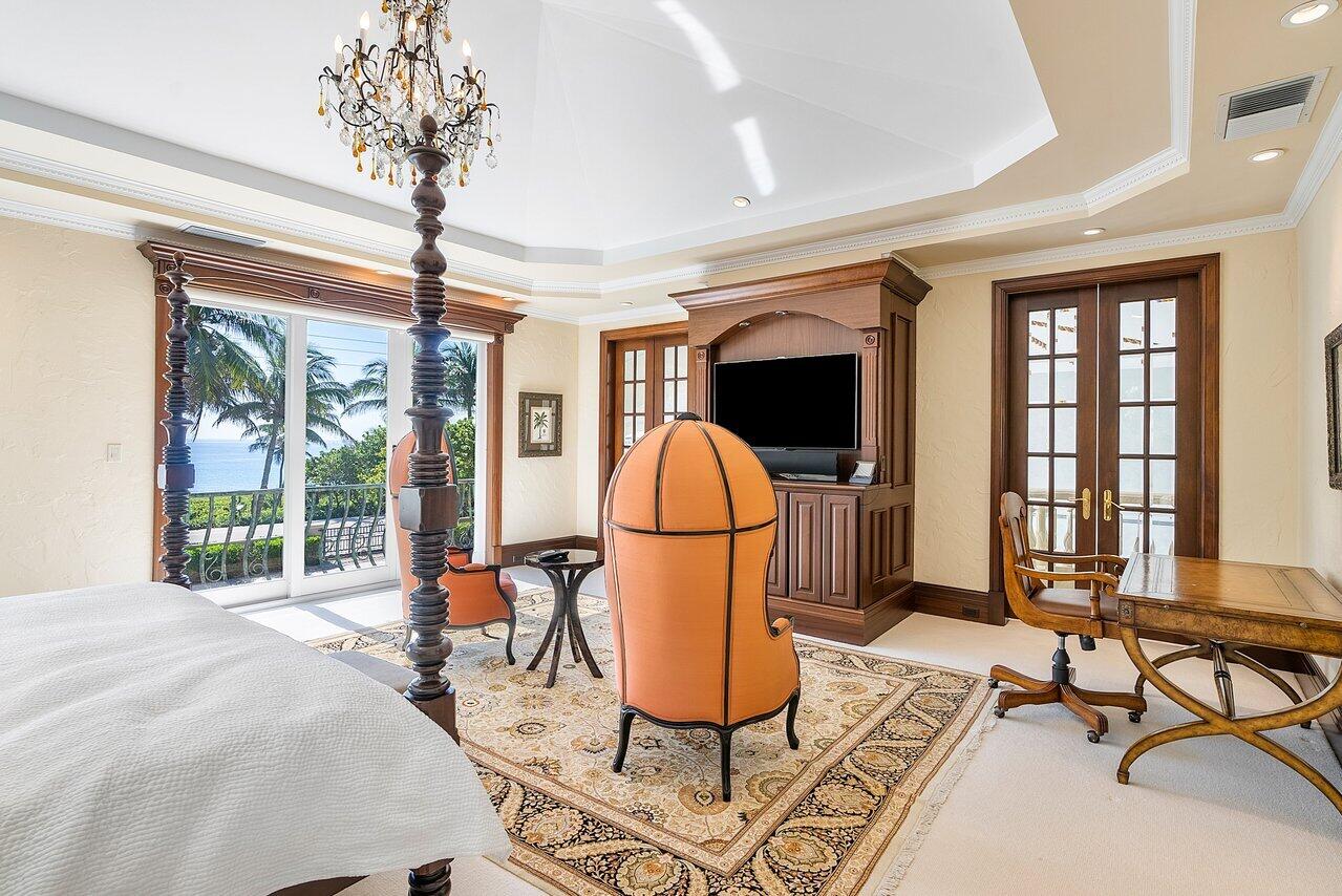 1880 S Ocean Boulevard, Manalapan