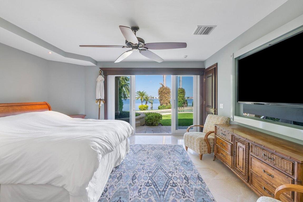 1880 S Ocean Boulevard, Manalapan