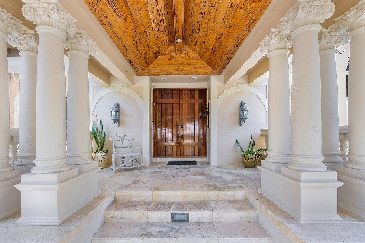 1880 S Ocean Boulevard, Manalapan