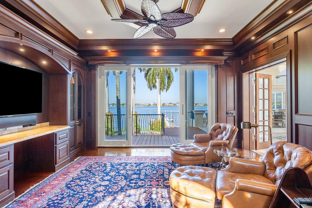 1880 S Ocean Boulevard, Manalapan