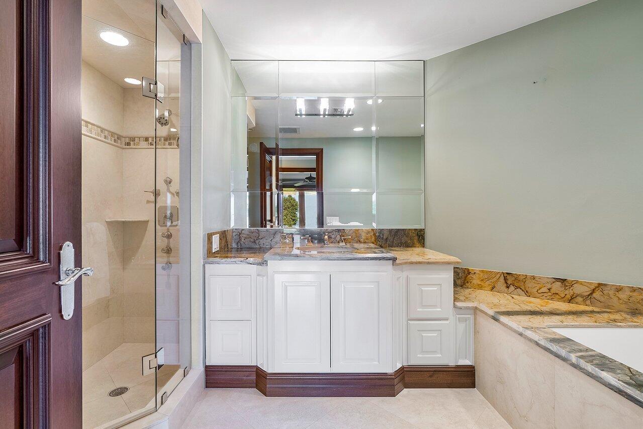 1880 S Ocean Boulevard, Manalapan