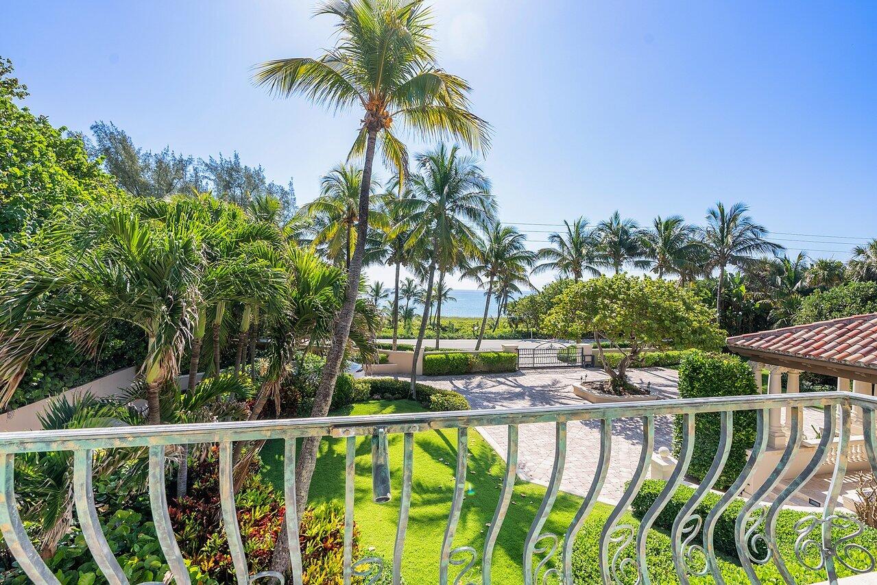 1880 S Ocean Boulevard, Manalapan