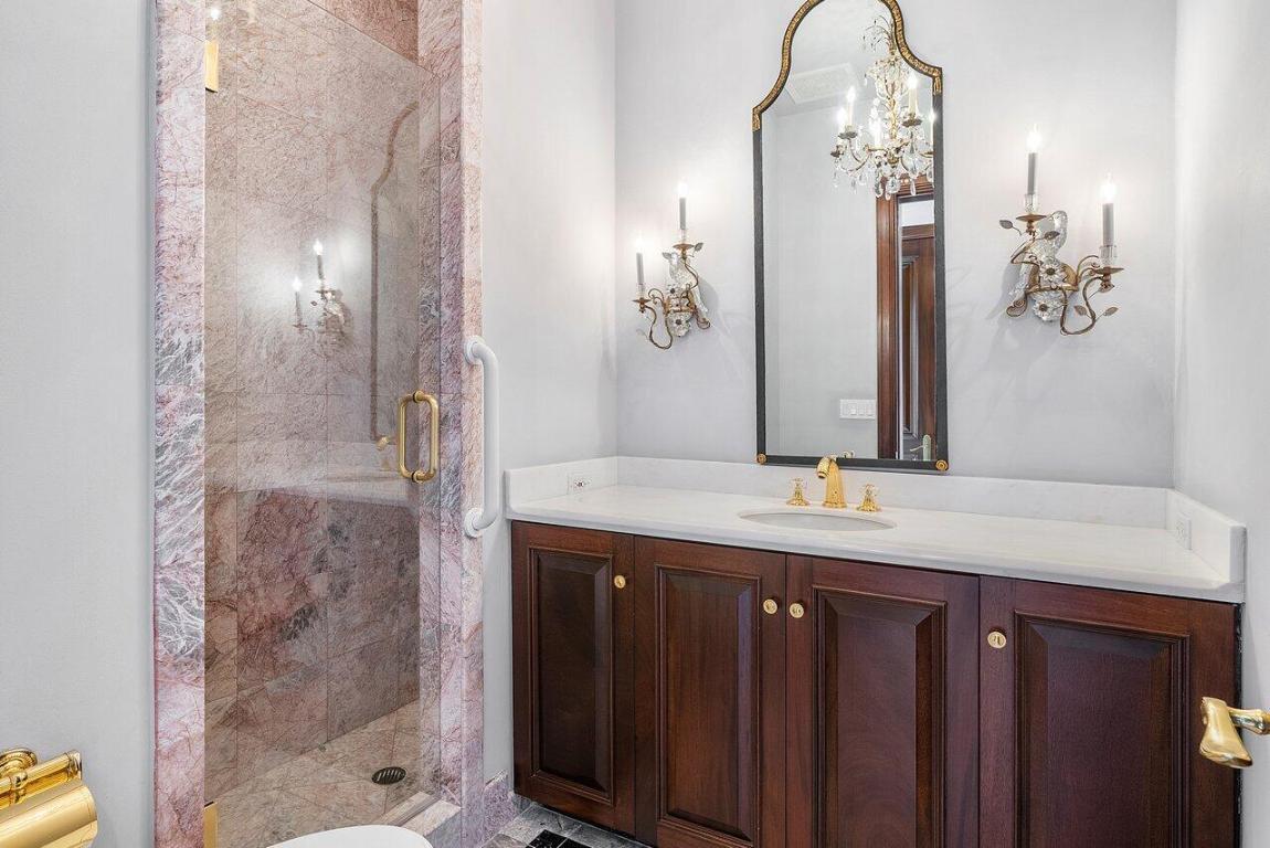 1880 S Ocean Boulevard, Manalapan