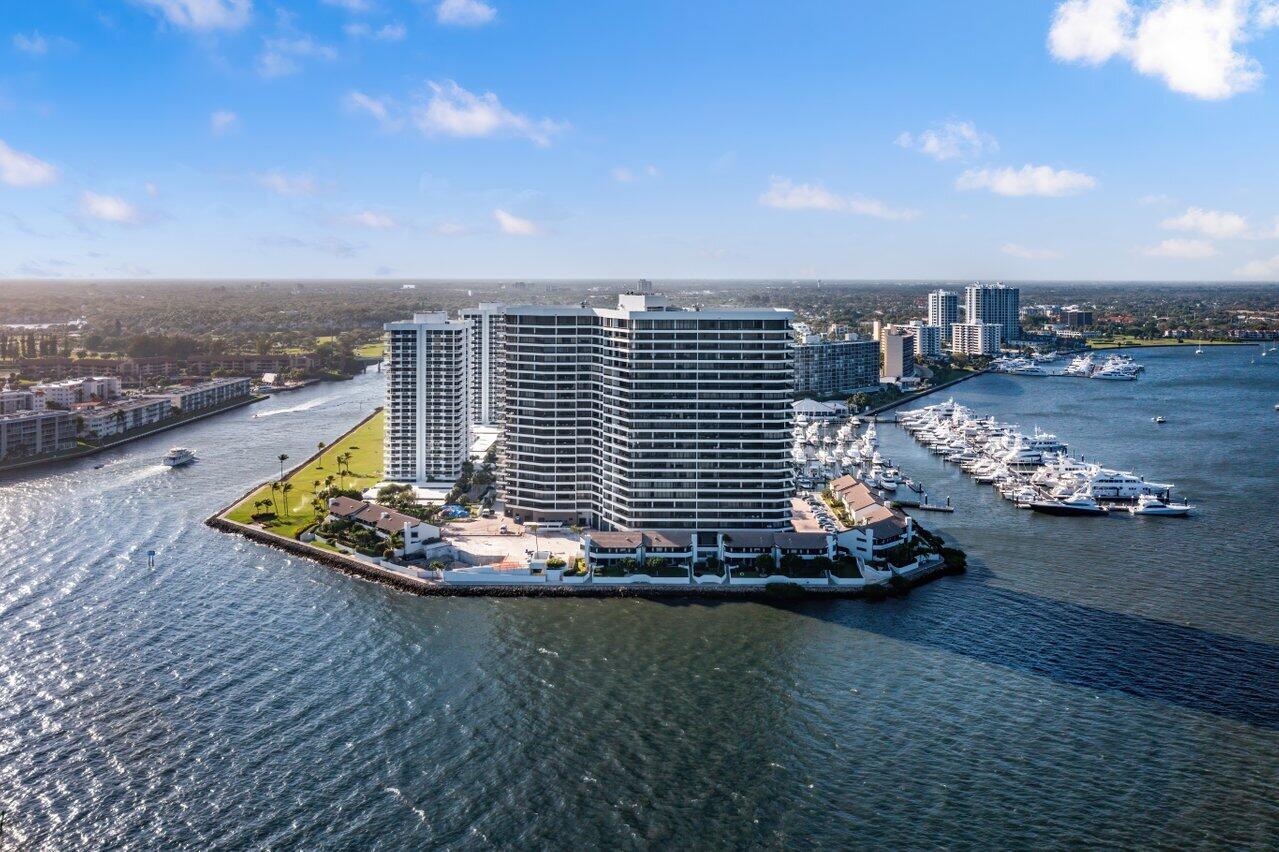 100 Lakeshore Drive 1557