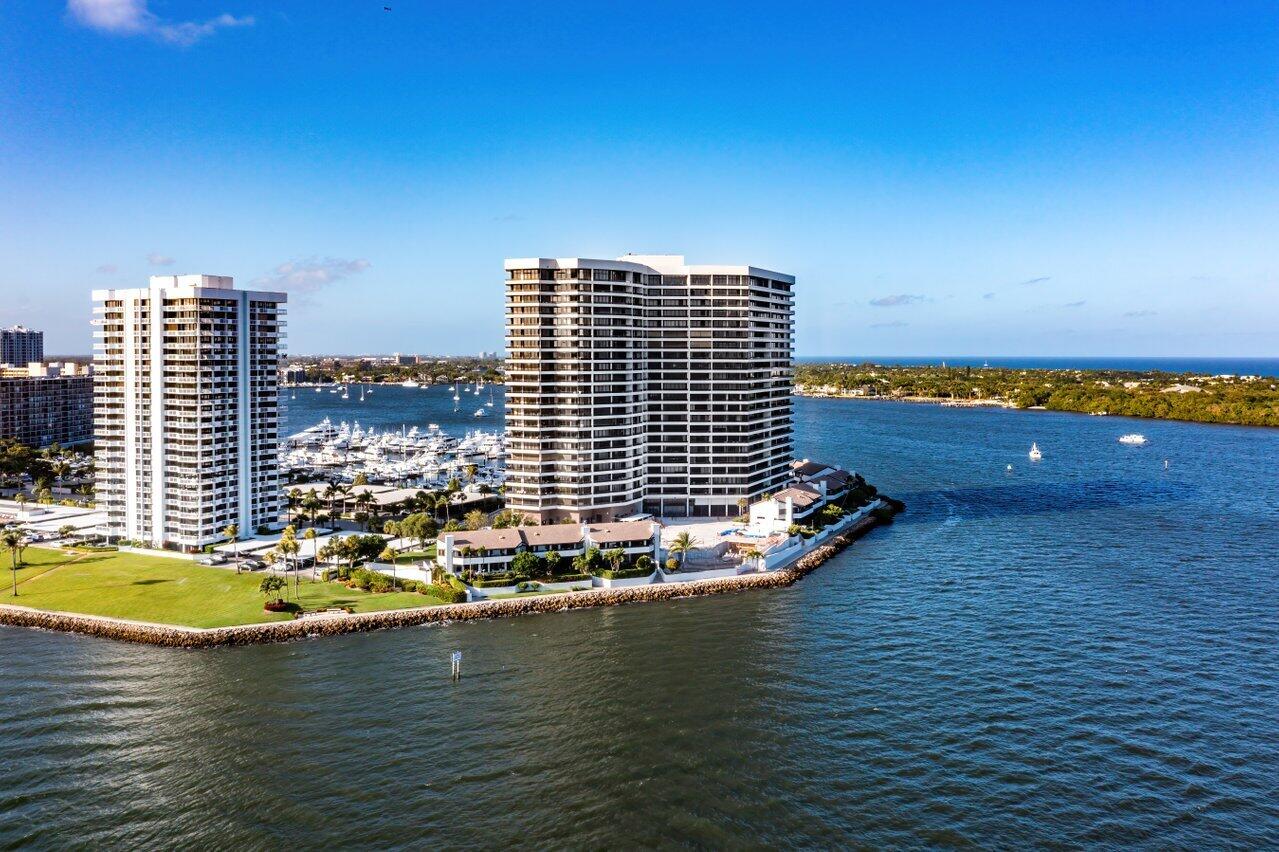 100 Lakeshore Drive 1557