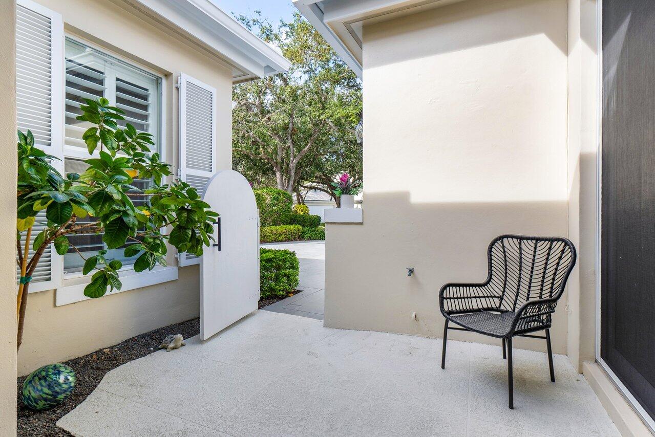 2660 Cypress Island Drive