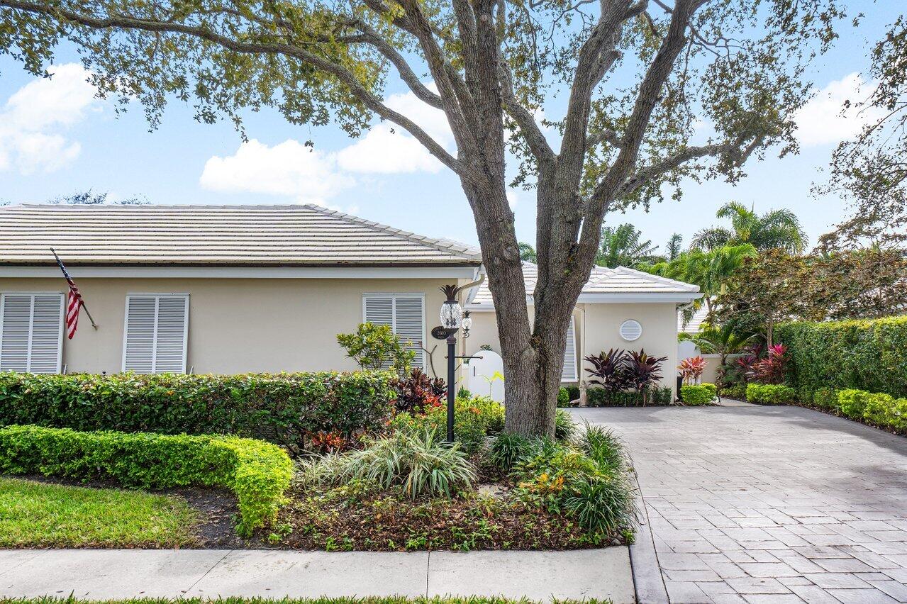 2660 Cypress Island Drive