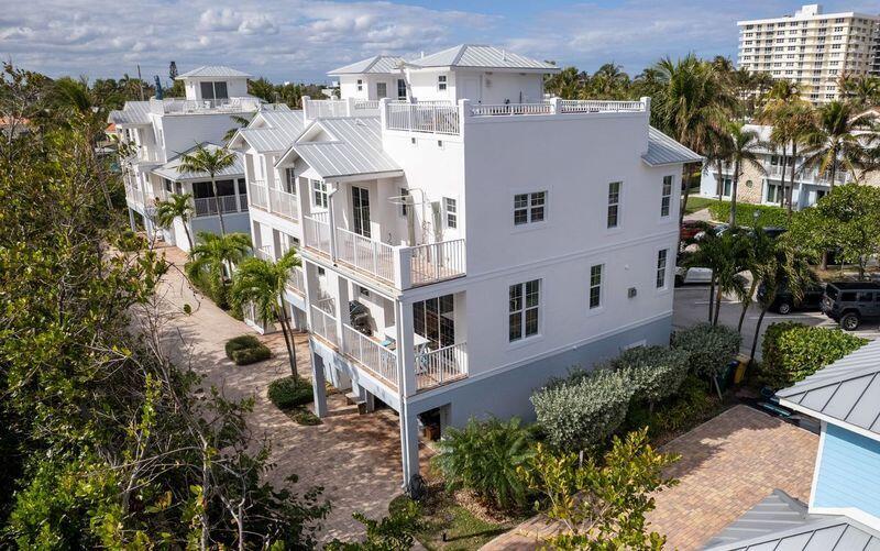 270 Mercury Road D
