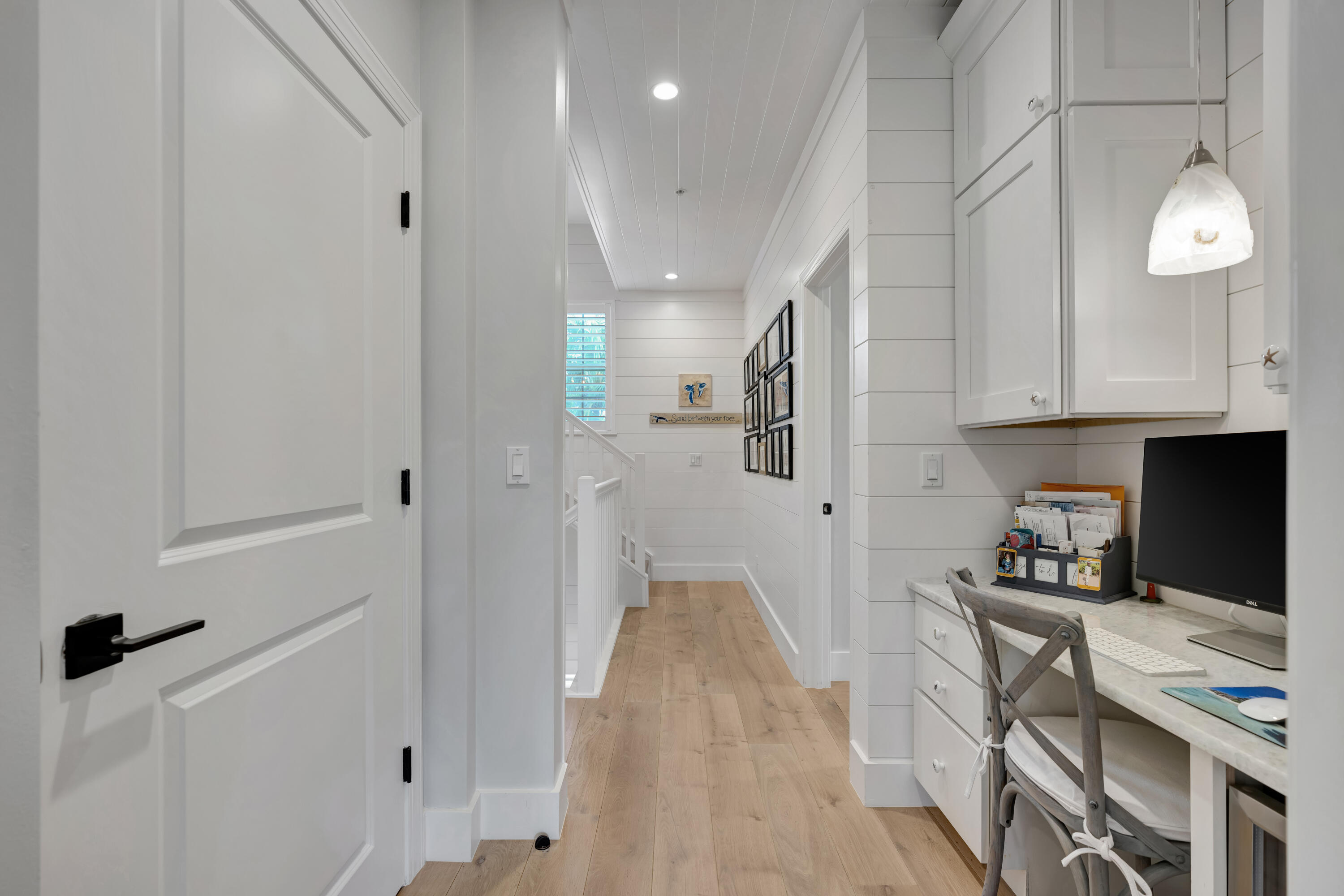 270 Mercury Road D