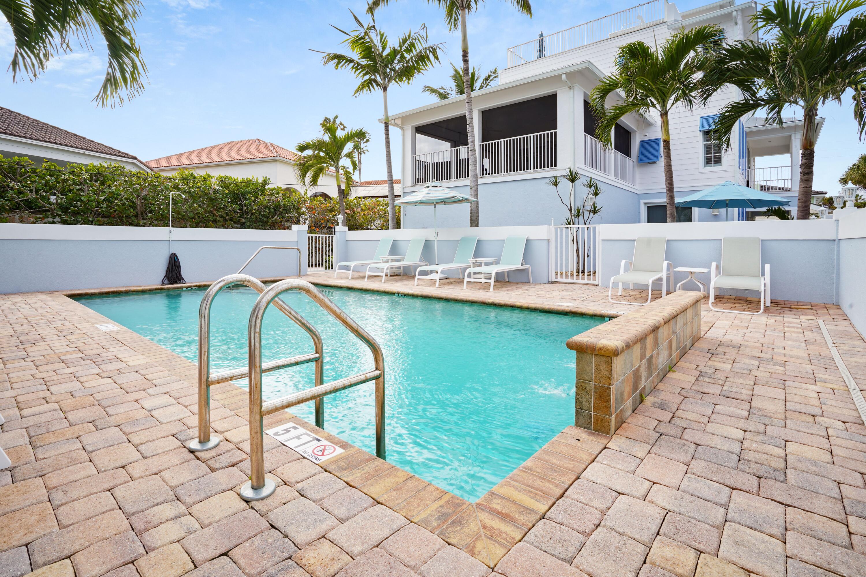 270 Mercury Road D