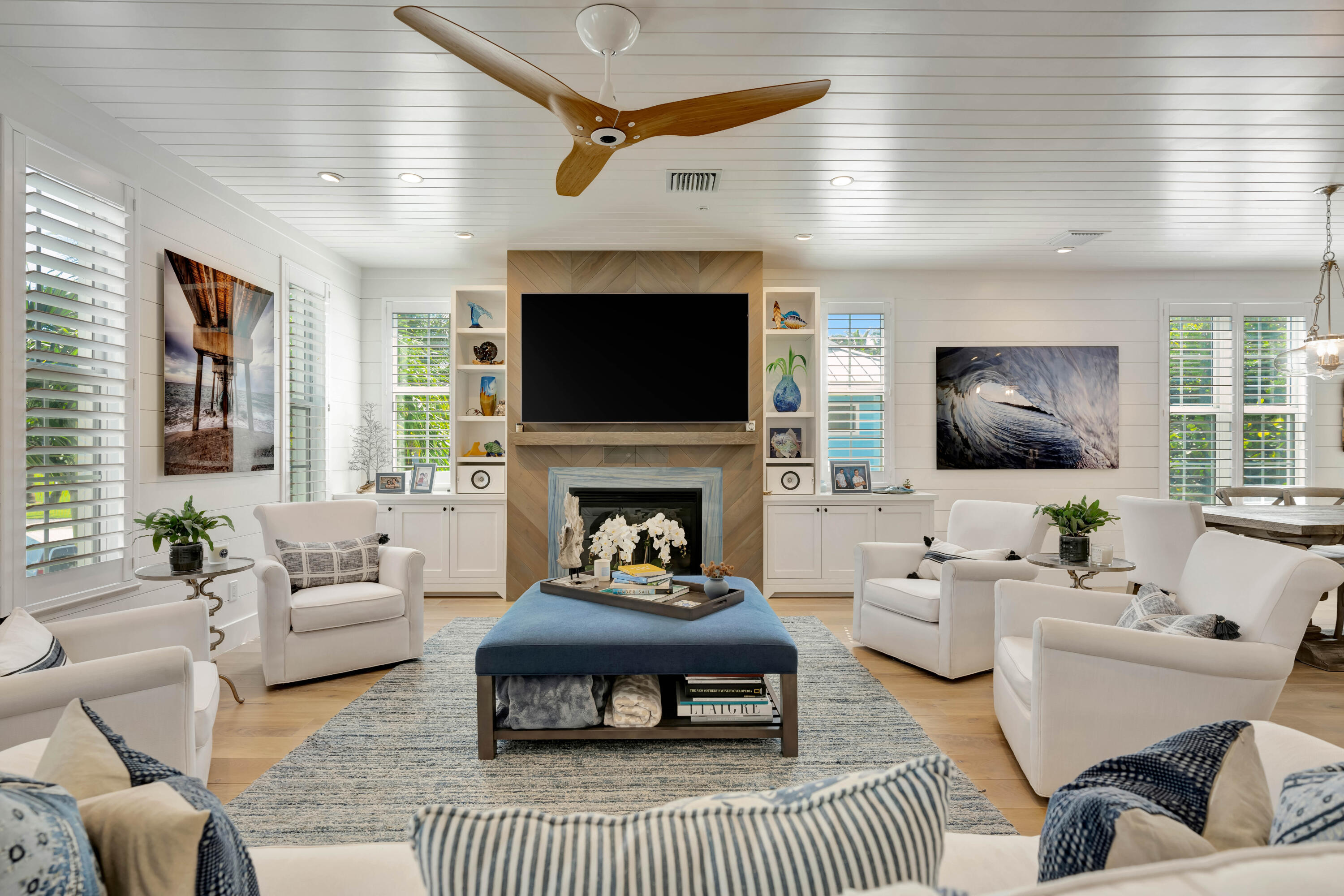 270 Mercury Road D