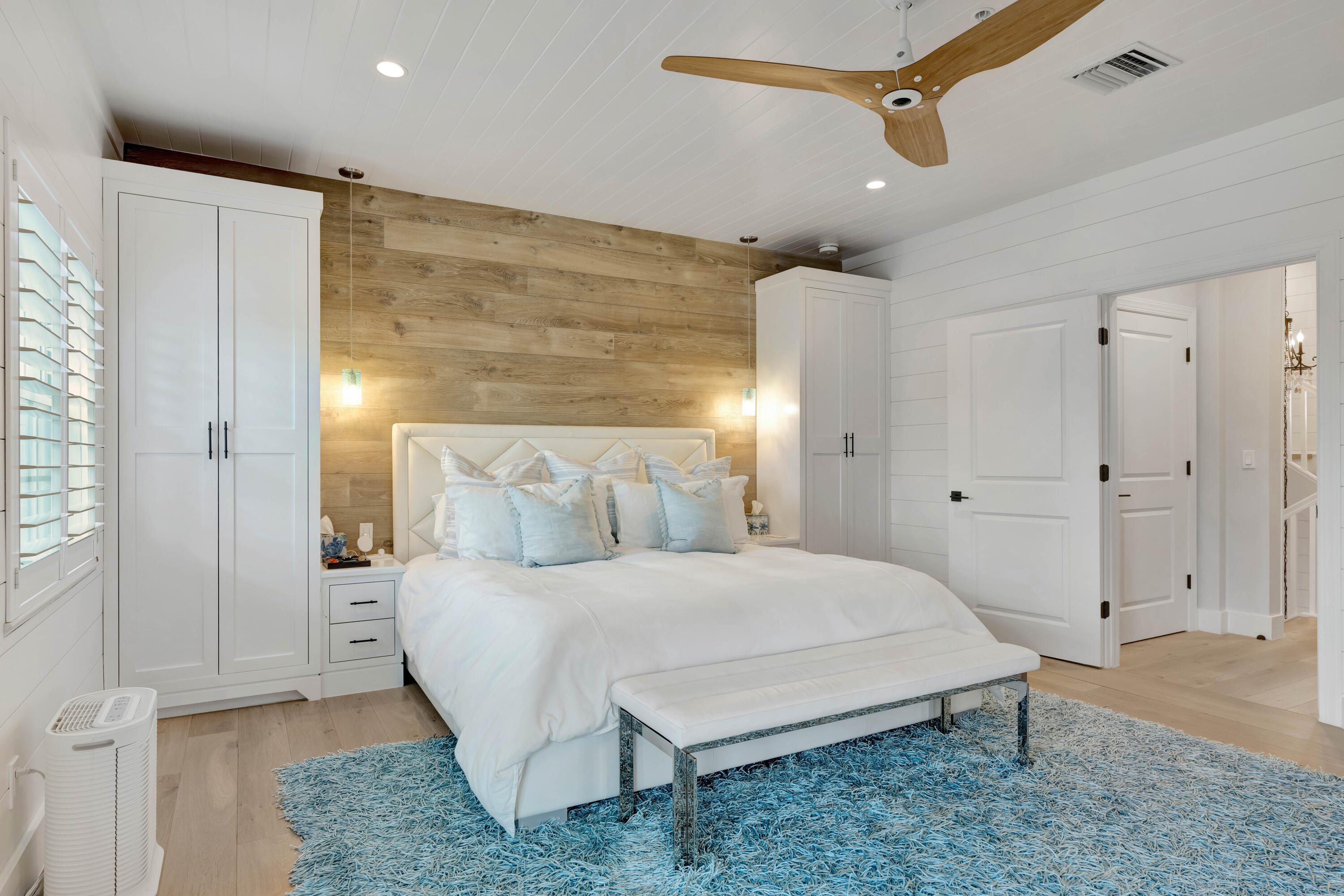 270 Mercury Road D