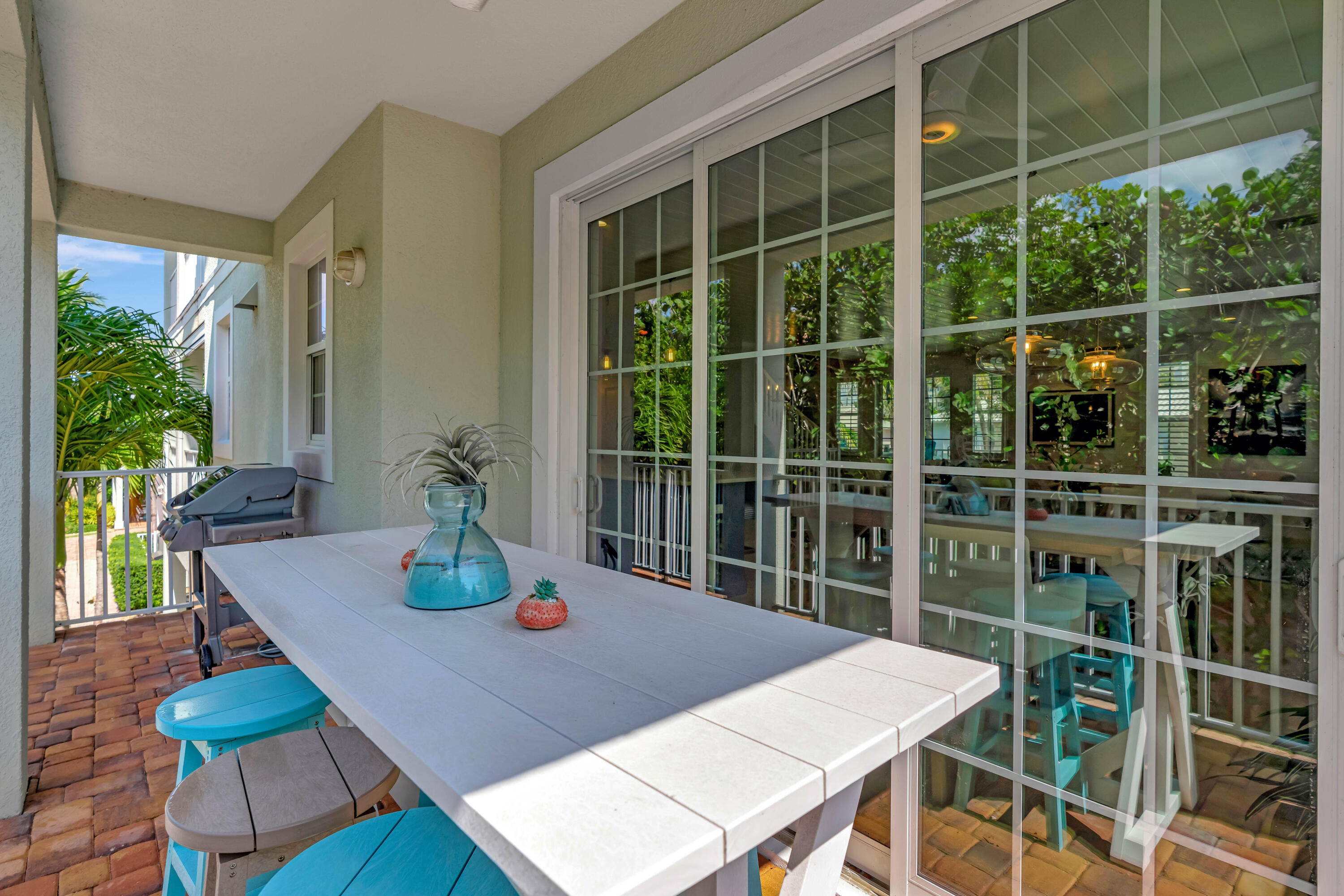 270 Mercury Road D