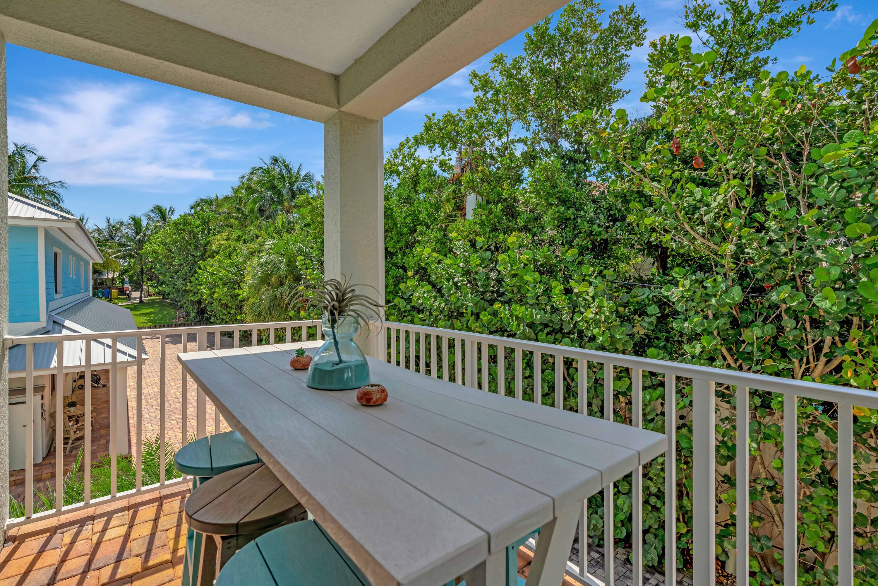 270 Mercury Road D
