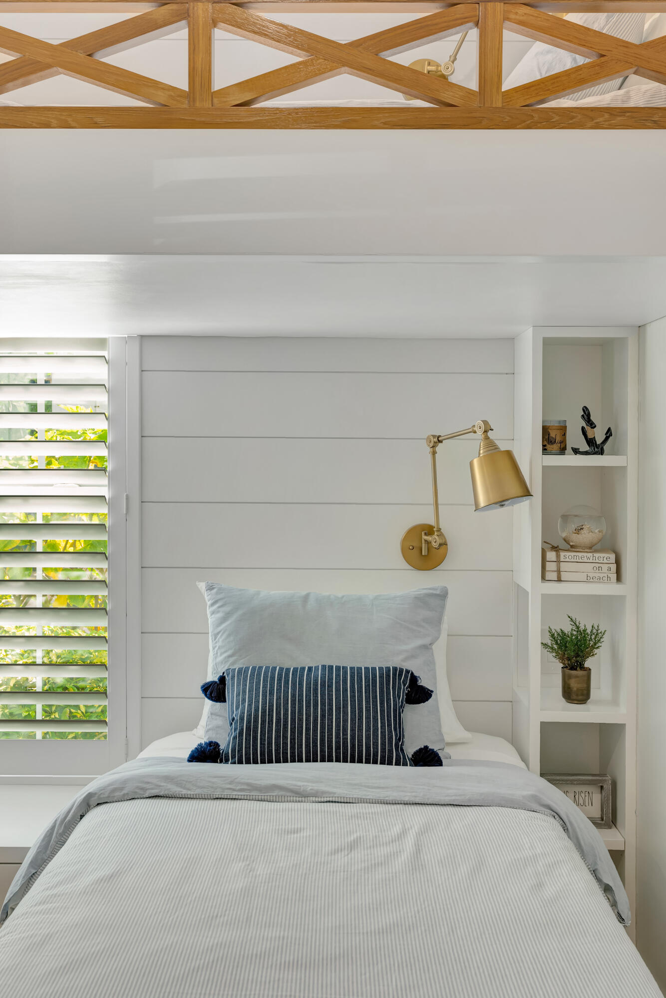 270 Mercury Road D