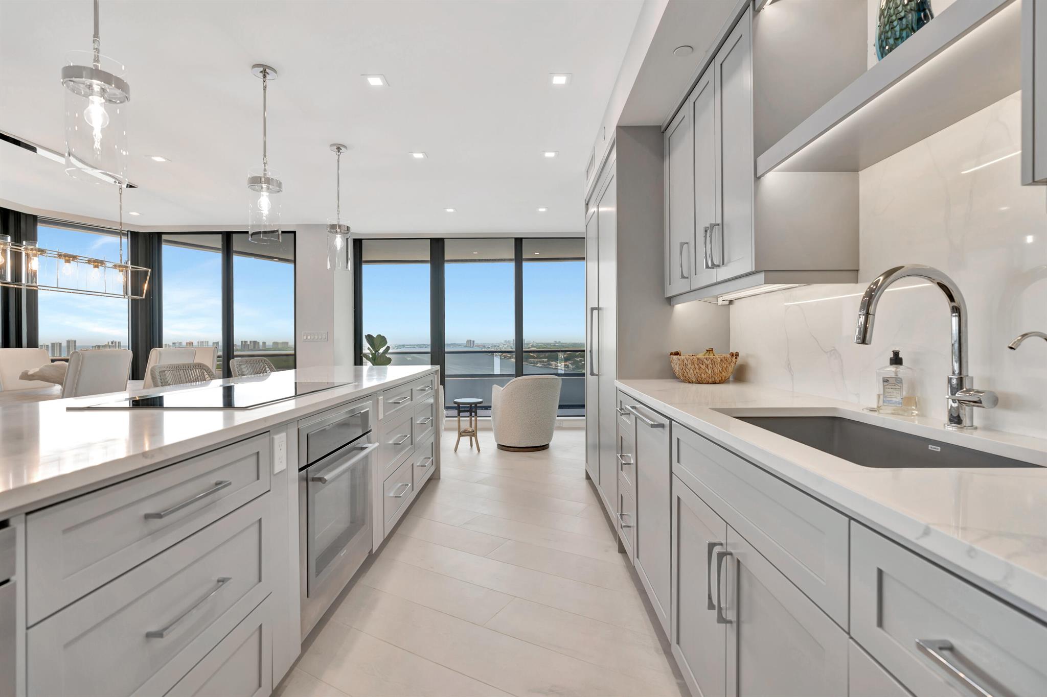 100 Lakeshore Drive 2153