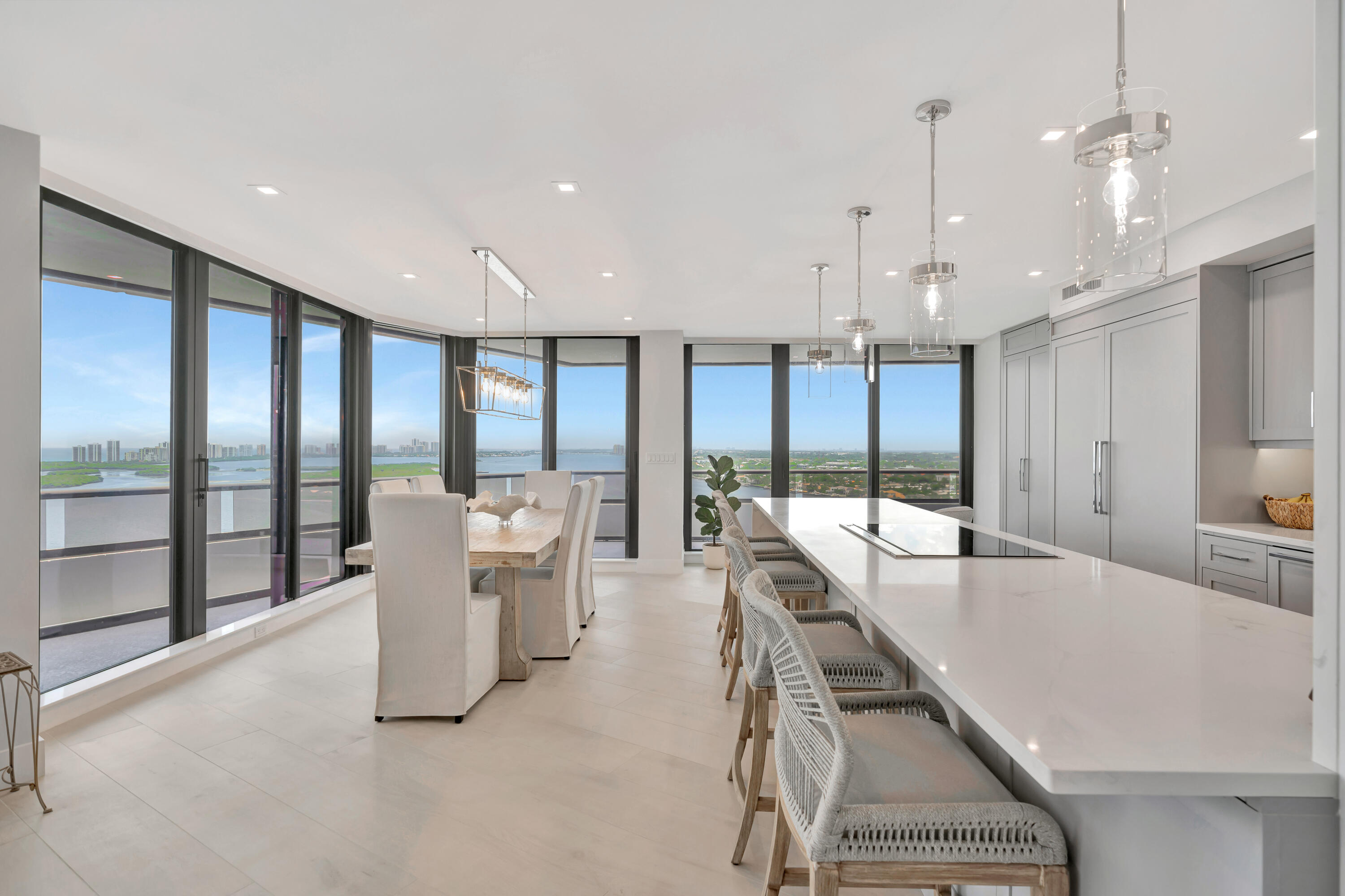 100 Lakeshore Drive 2153
