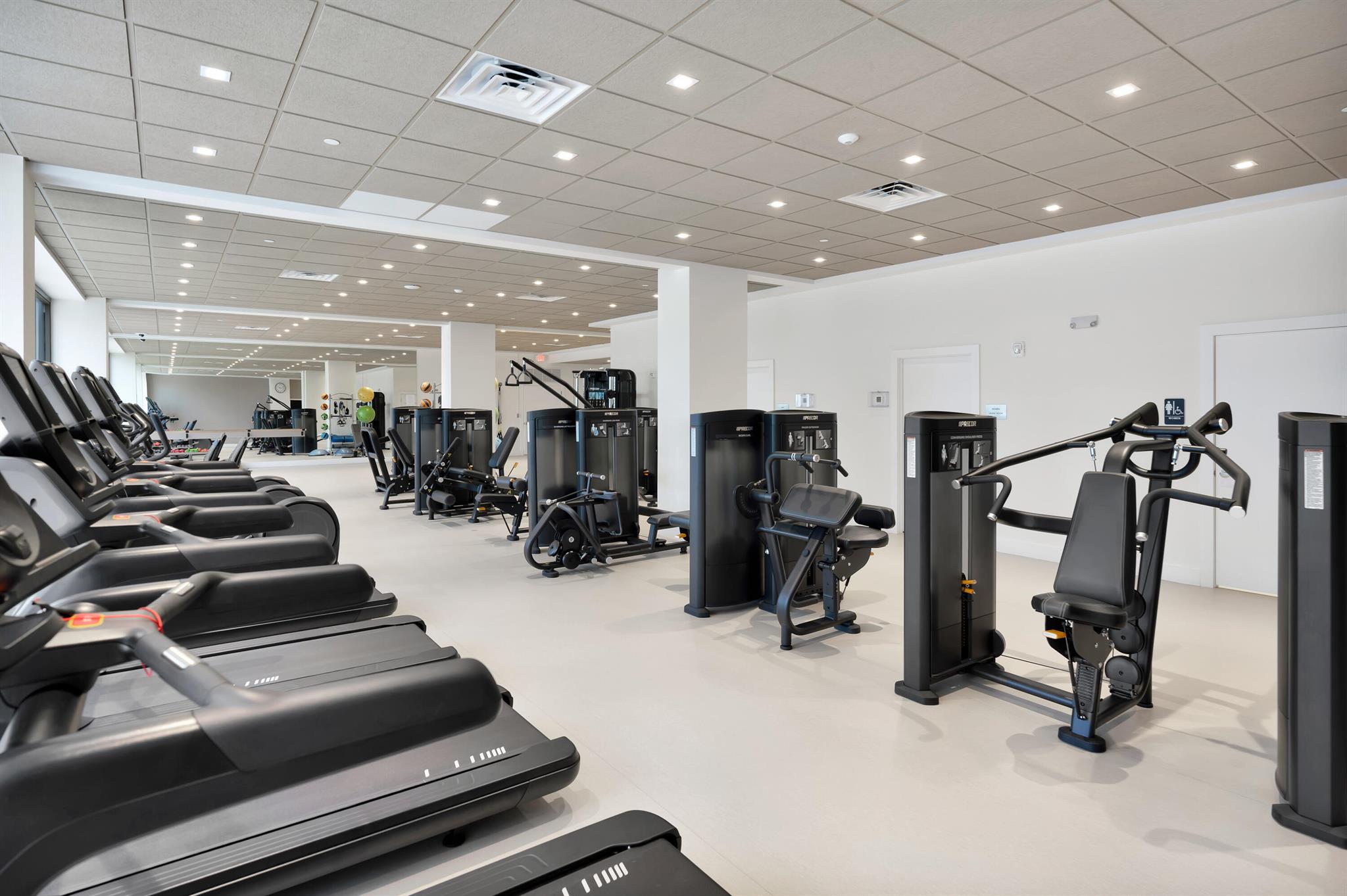 100 Lakeshore Drive 2153