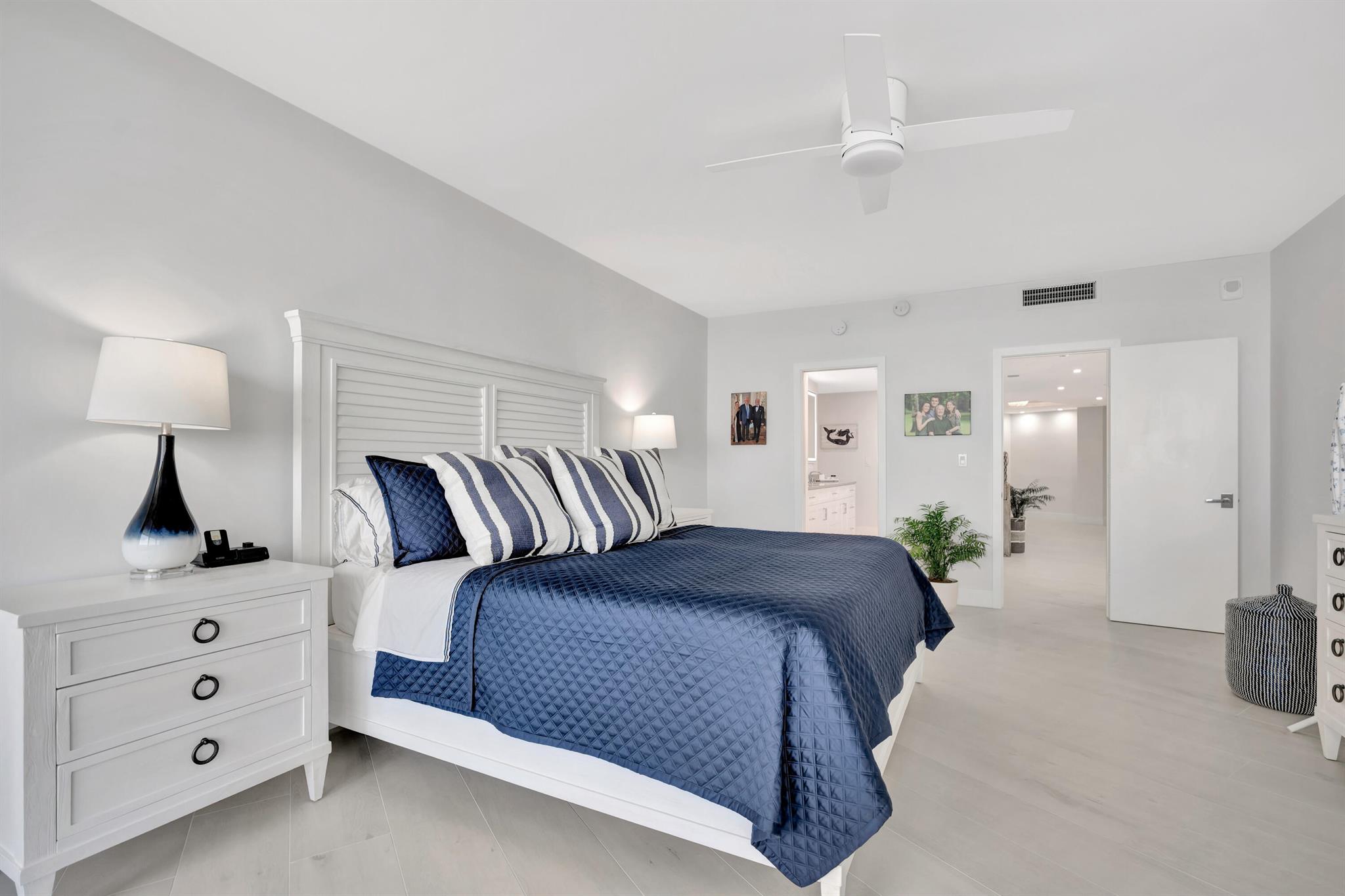 100 Lakeshore Drive 2153