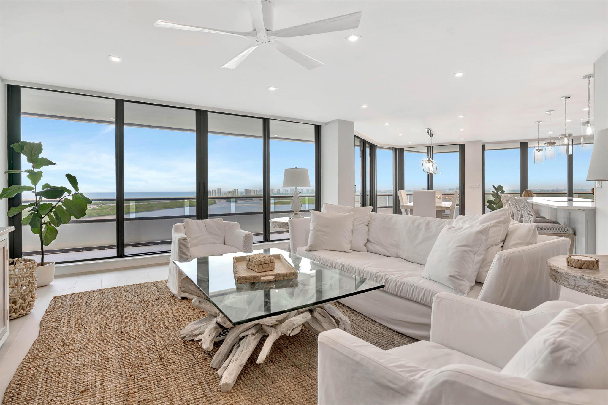 100 Lakeshore Drive 2153