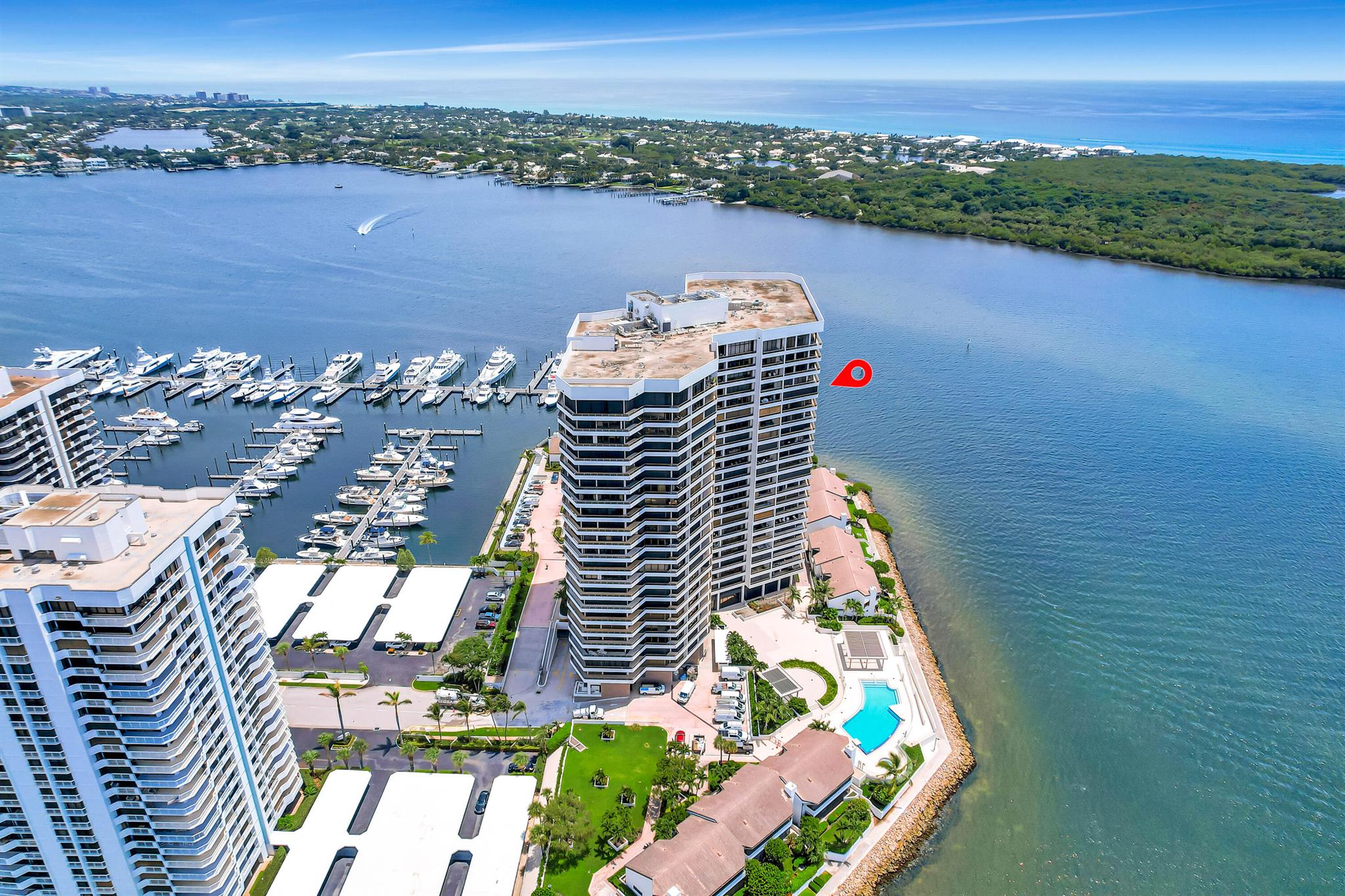 100 Lakeshore Drive 2153