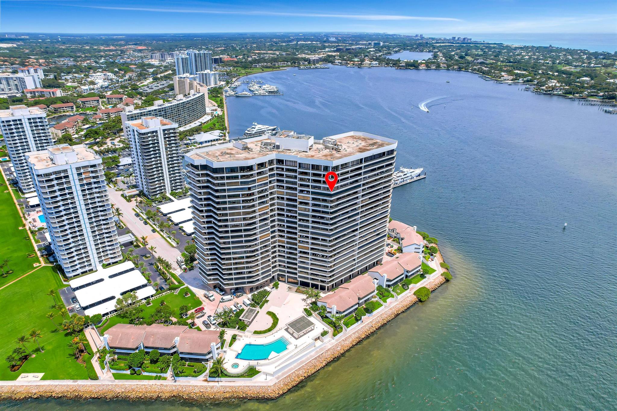 100 Lakeshore Drive 2153