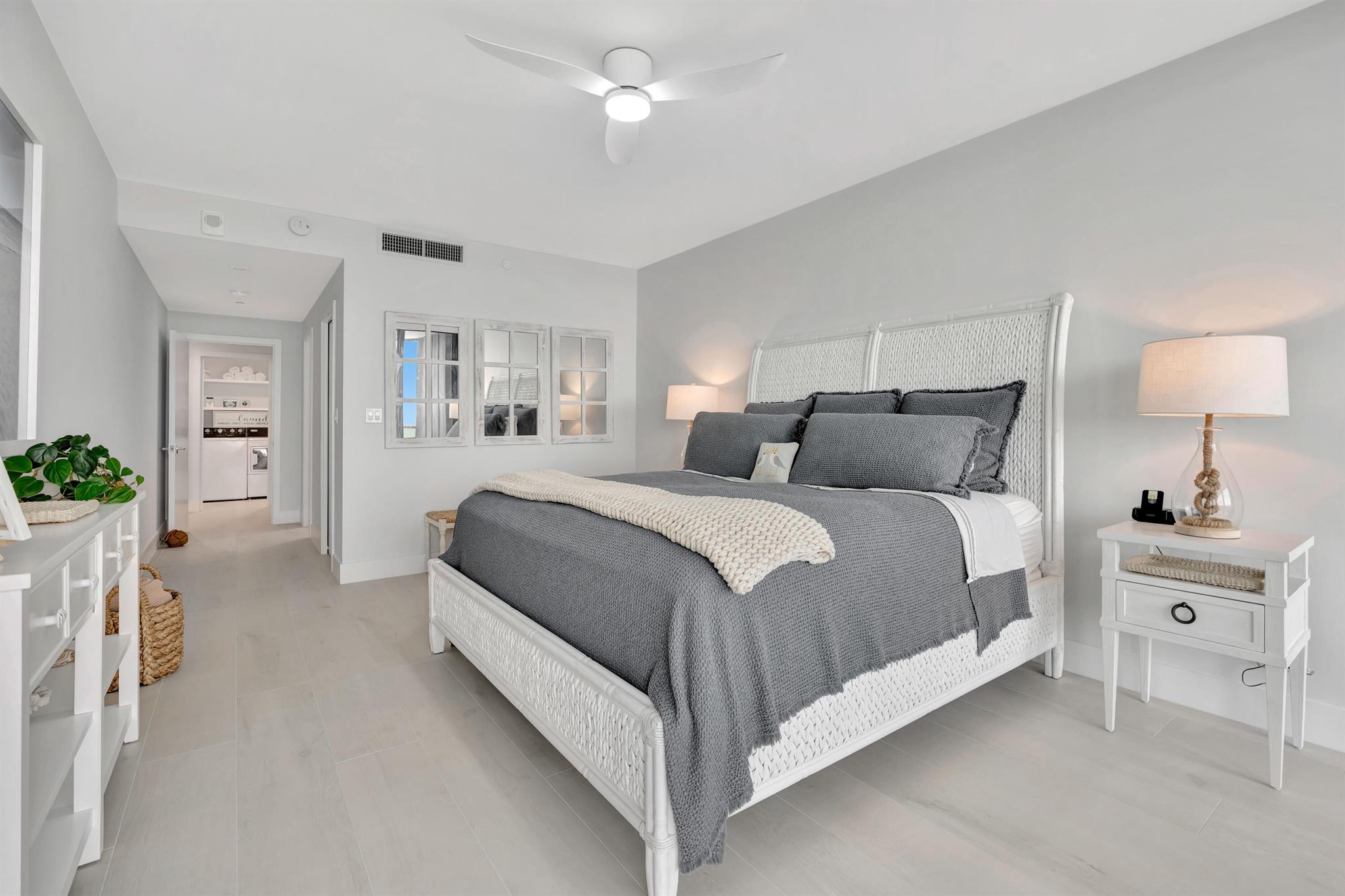 100 Lakeshore Drive 2153