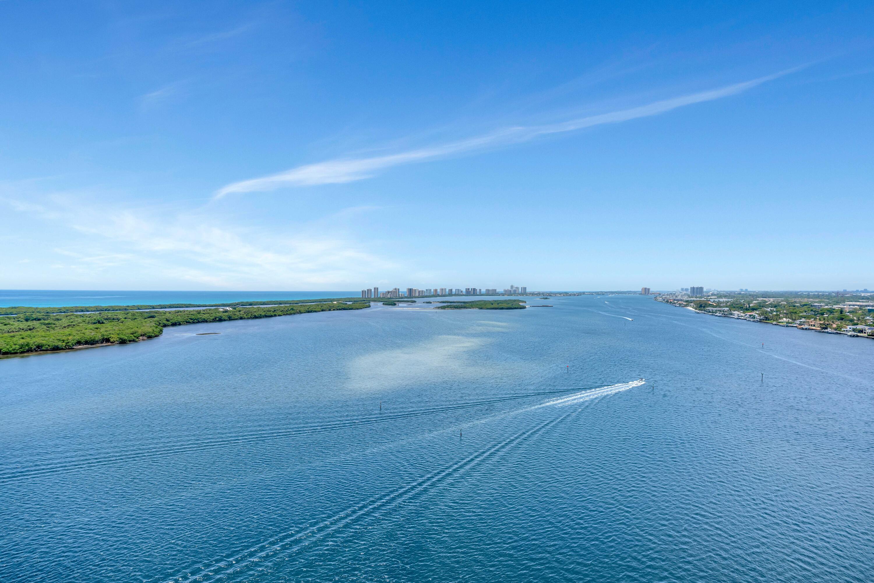 100 Lakeshore Drive 2153