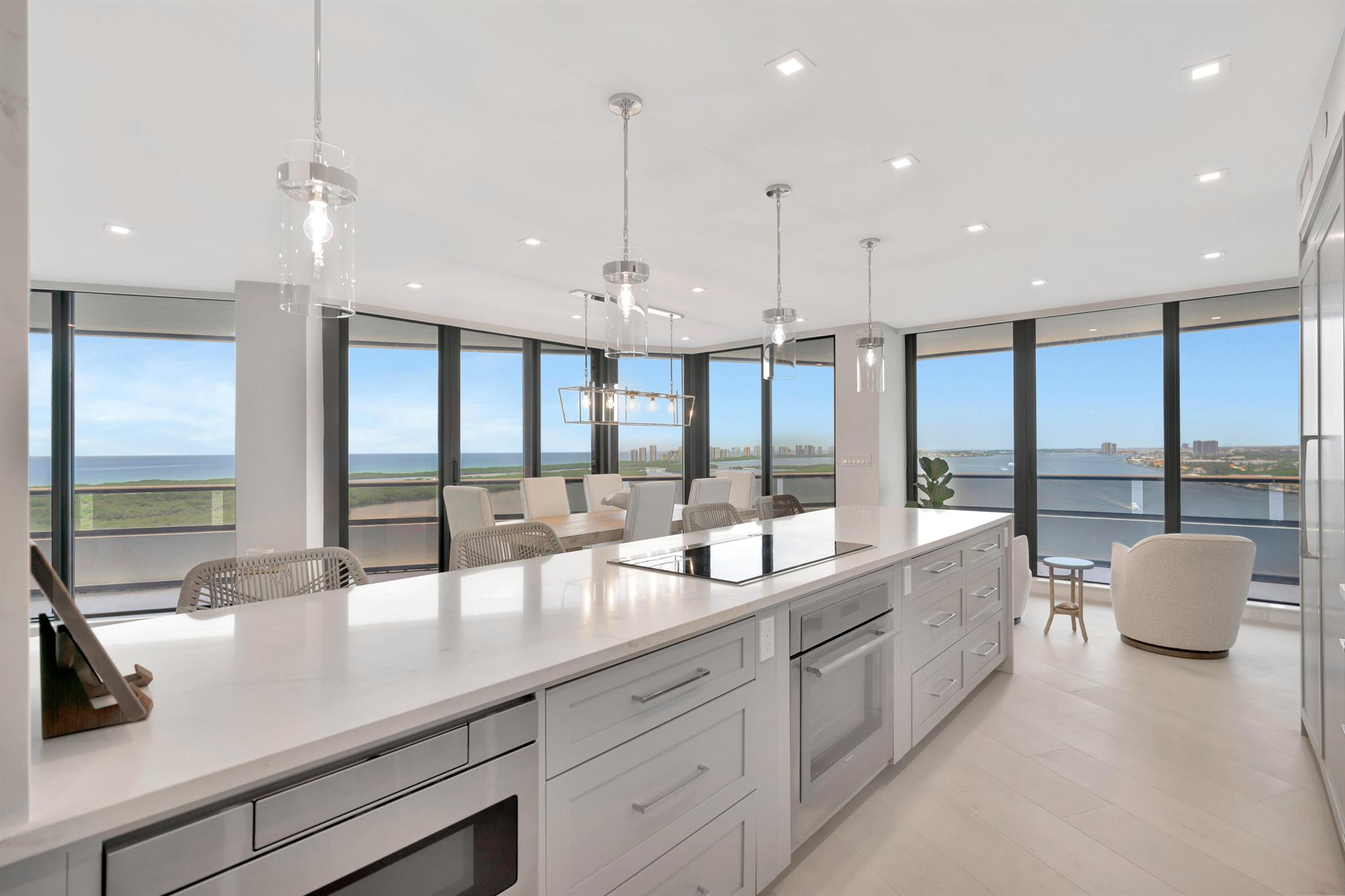 100 Lakeshore Drive 2153