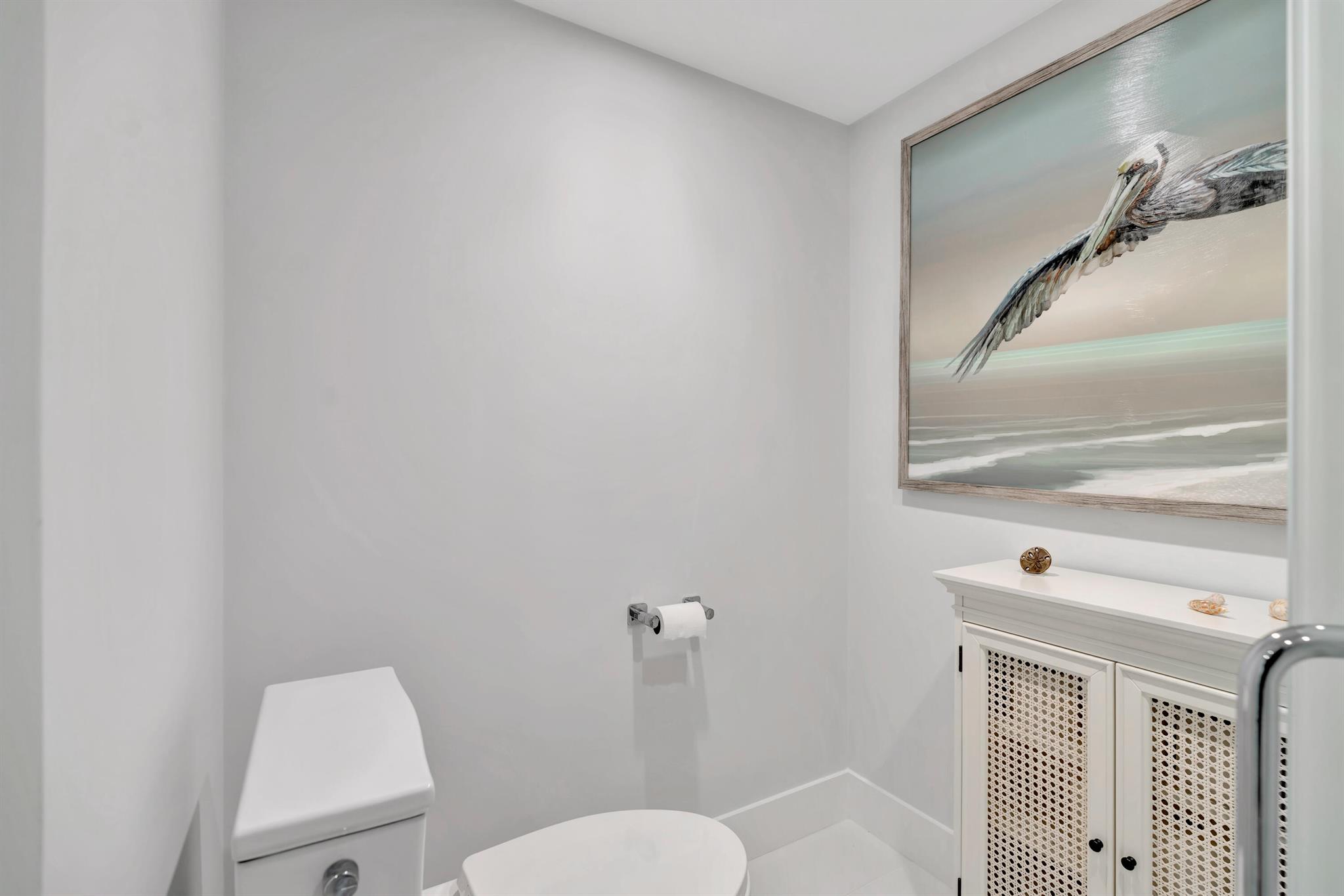 100 Lakeshore Drive 2153