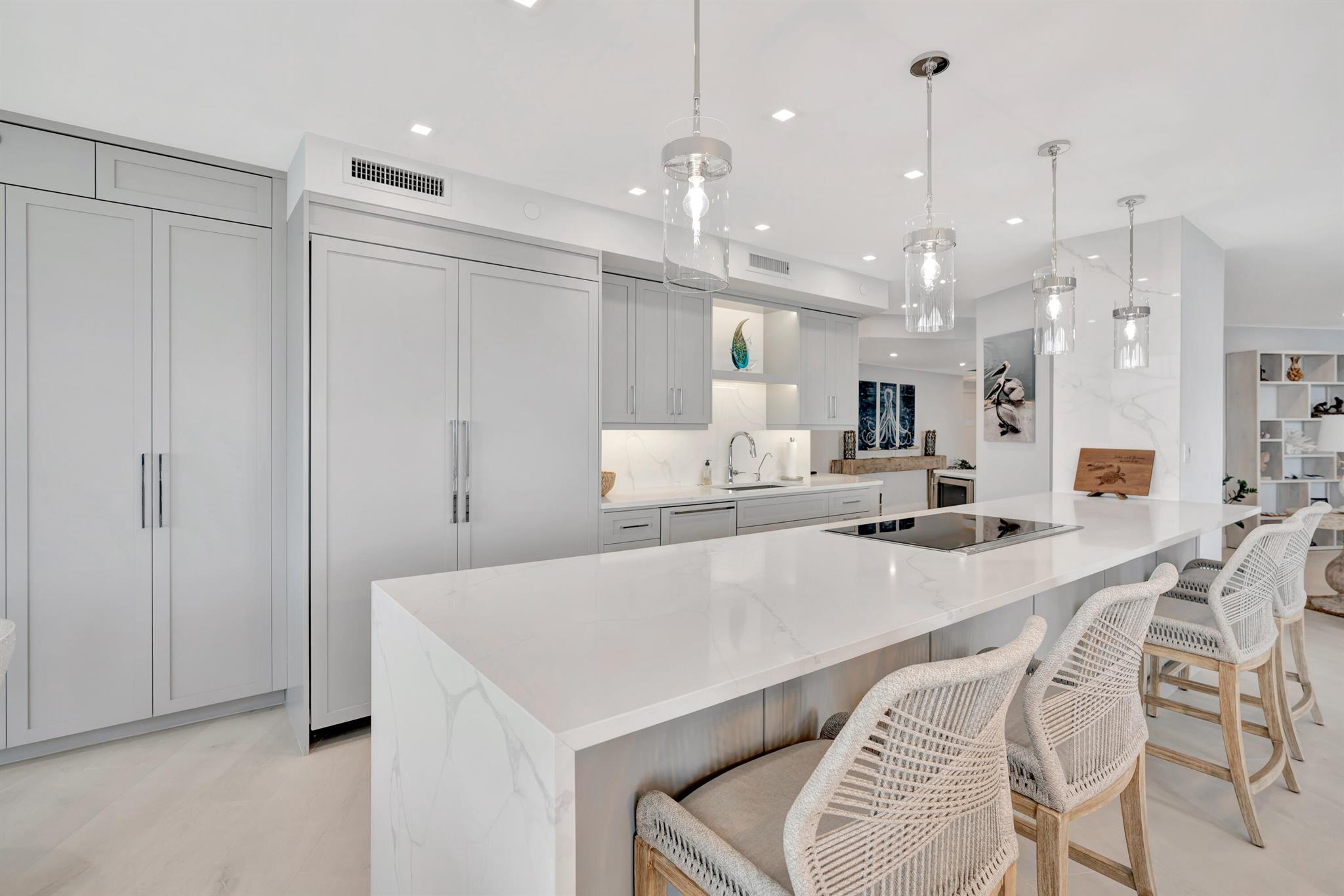 100 Lakeshore Drive 2153