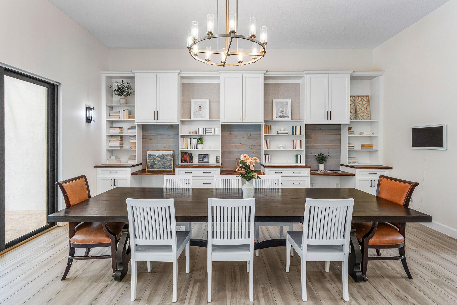 11516 Hawk Hollow