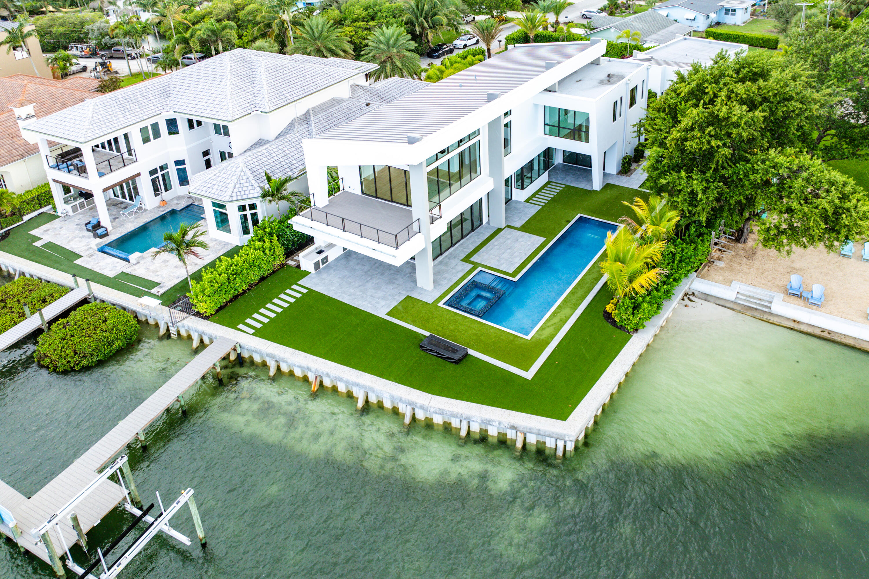 3445 Harbor Road N