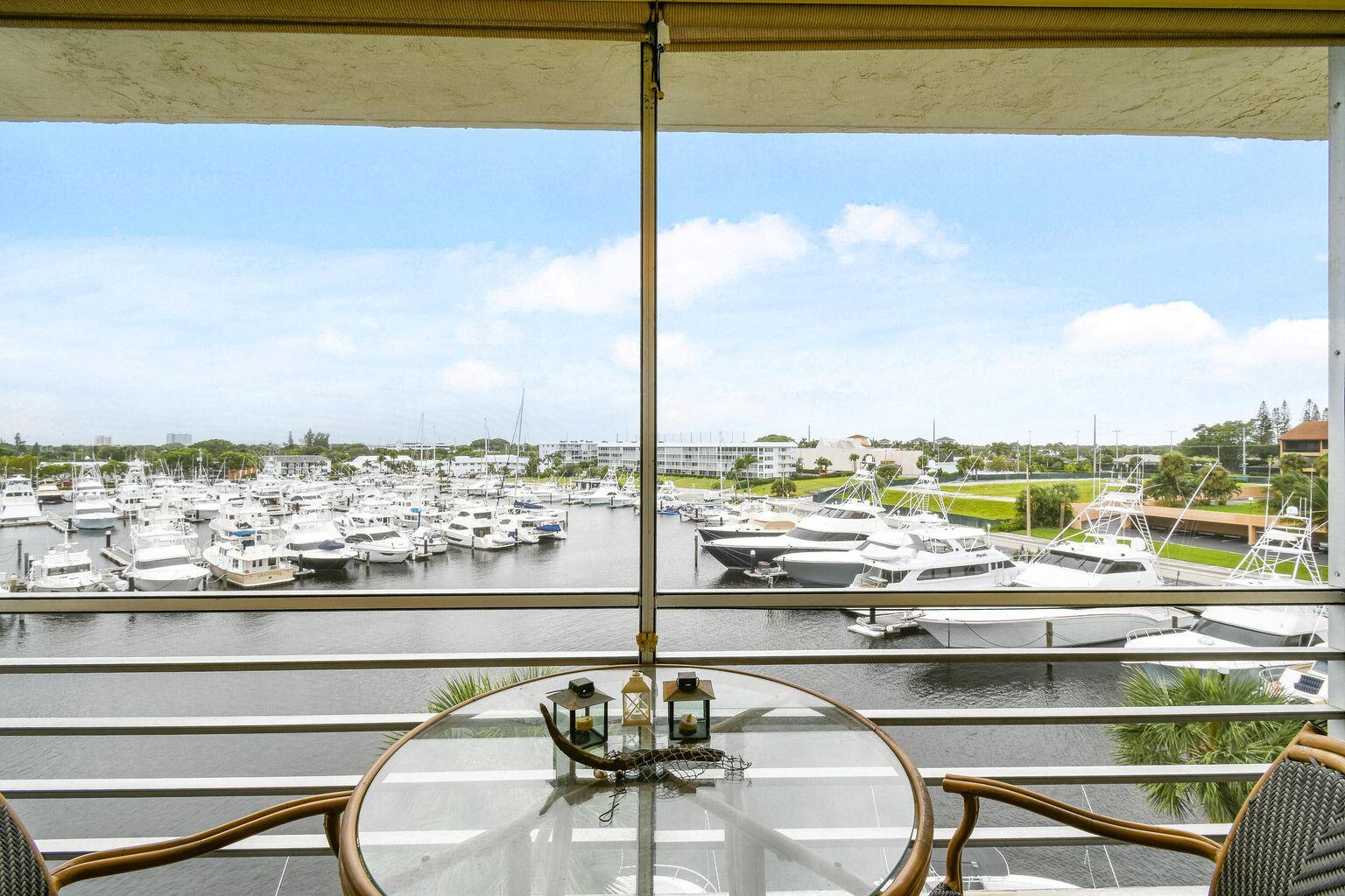 21 Yacht Club Drive 507