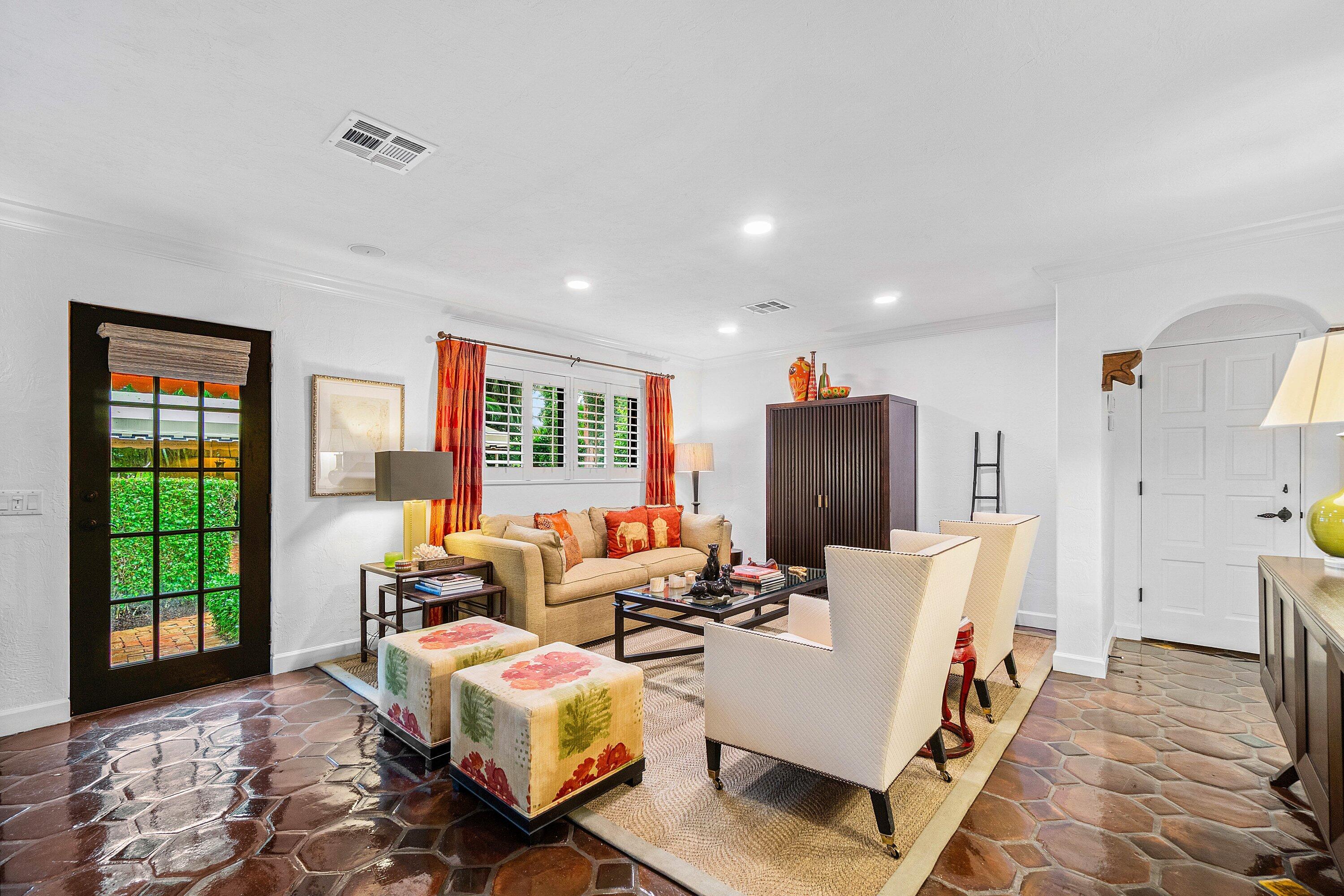 226 Chilean Avenue 1&2