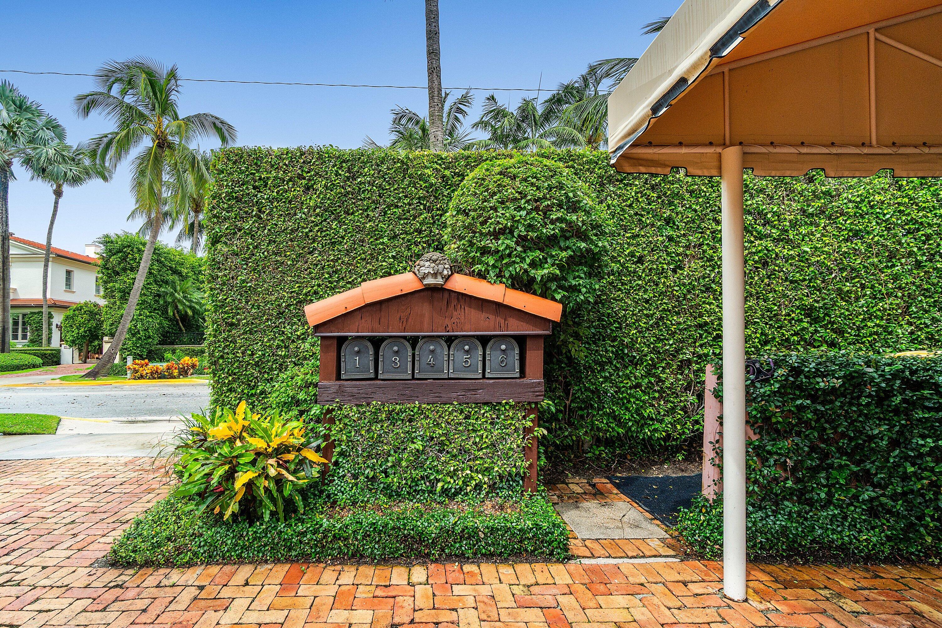 226 Chilean Avenue 1&2