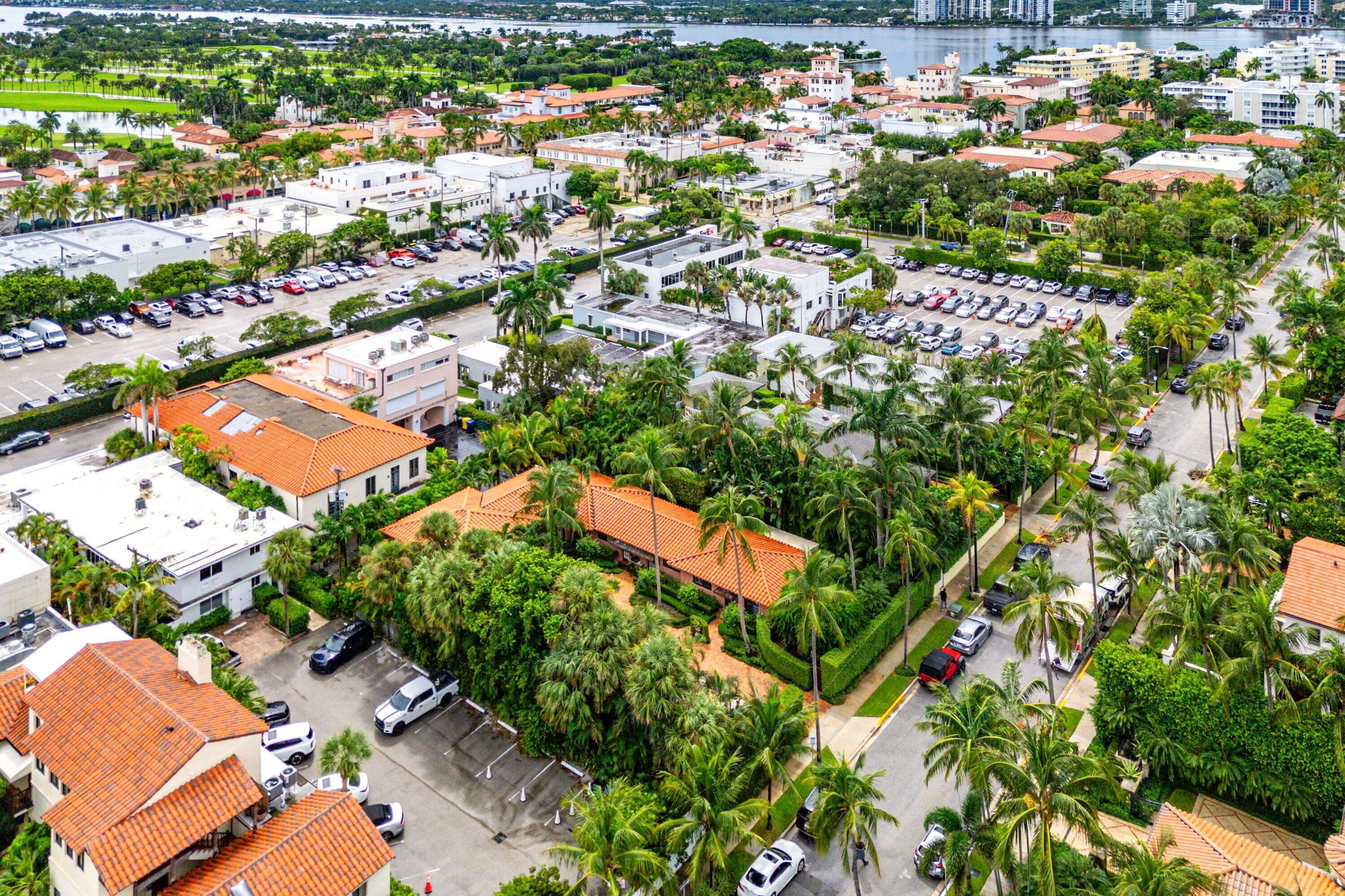 226 Chilean Avenue 1&2