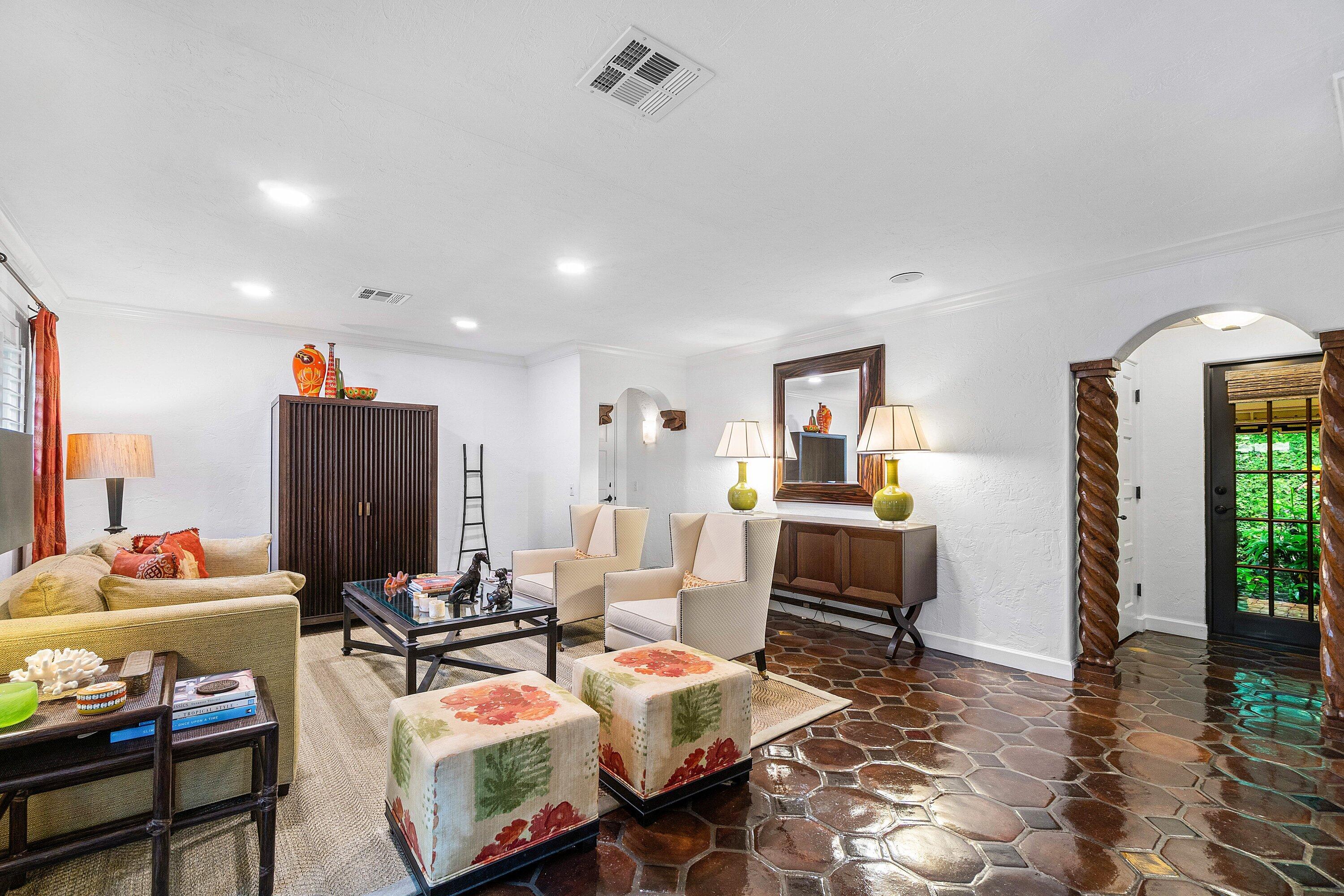 226 Chilean Avenue 1&2